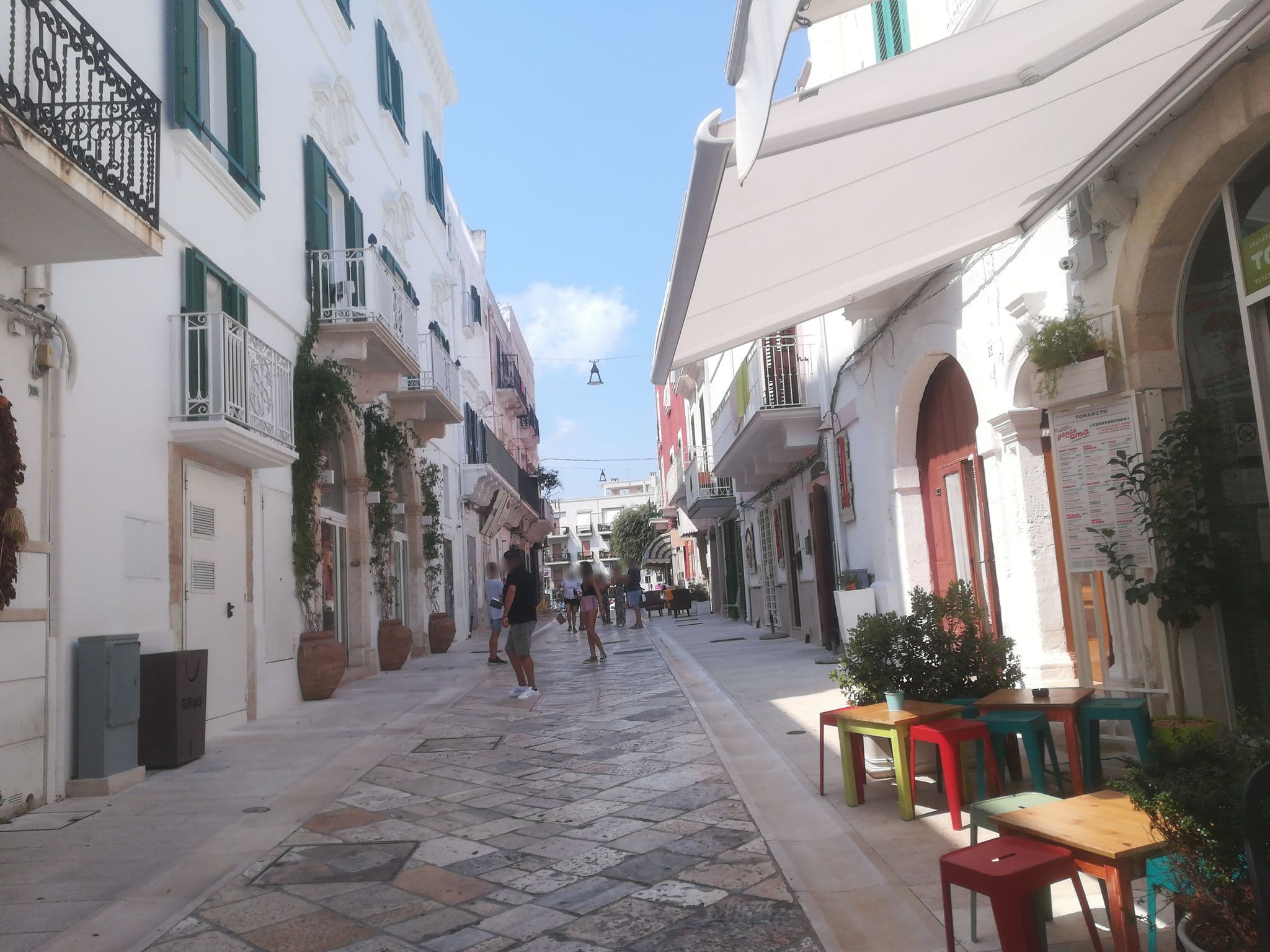 Street view near Eremo Guest House, Polignano a Mare — © jeawrong (CC BY-SA · Mapillary)
