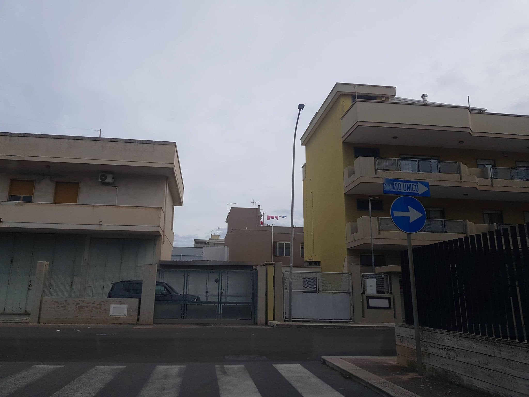 Street view near Dimora nel Benessere, Monopoli — © clamast (CC BY-SA · Mapillary)