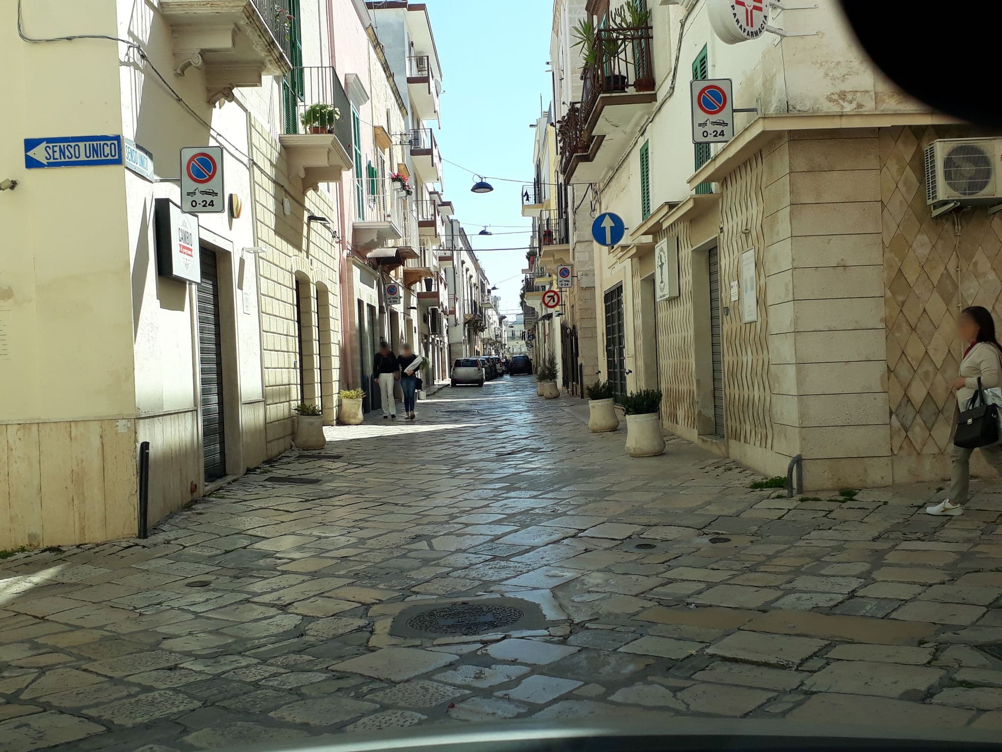 Street view near B&B Palazzo Laguardia, Fasano — © spike73 (CC BY-SA · Mapillary)