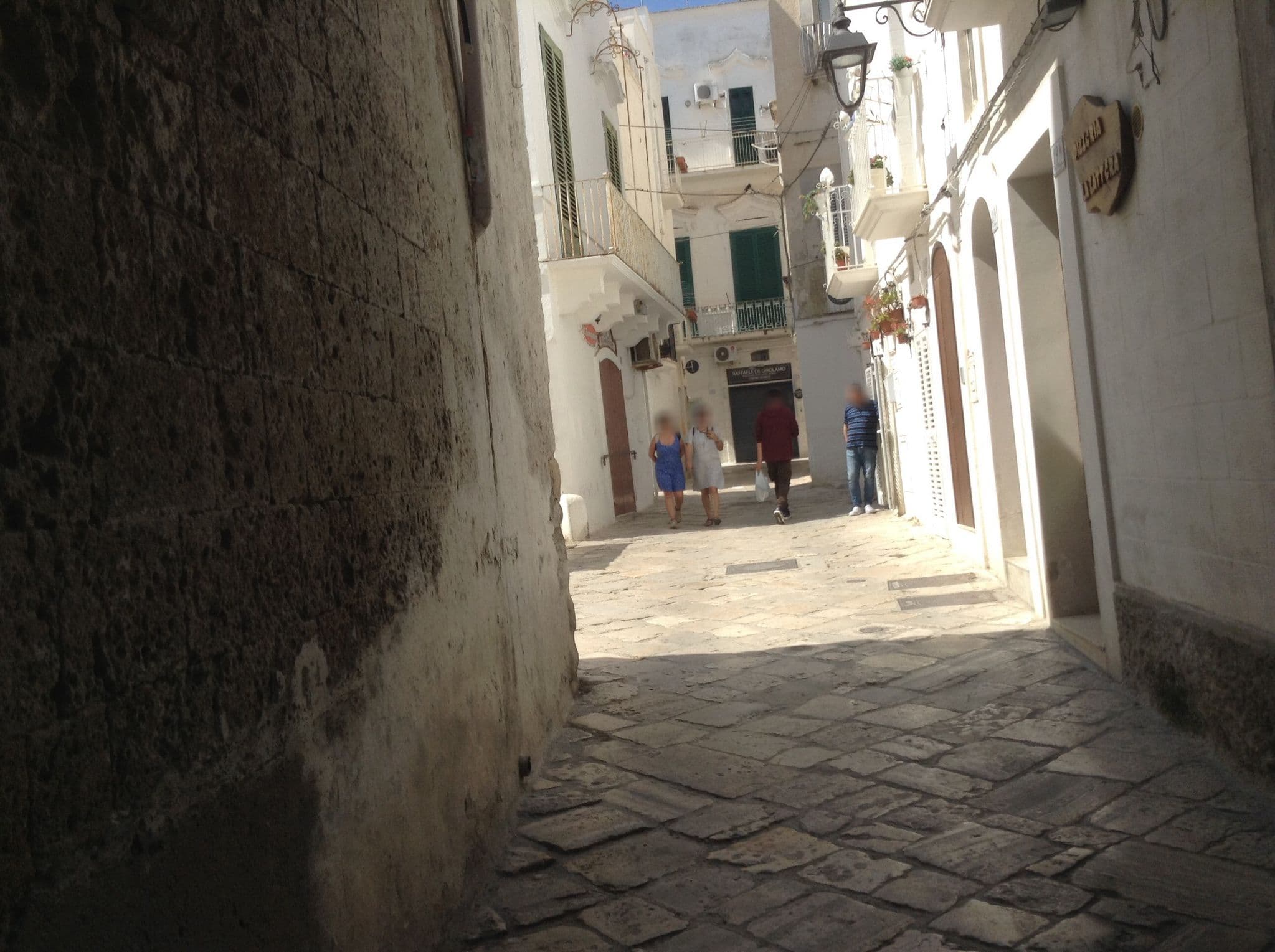 Street view near Apulife, Monopoli — © mescafe (CC BY-SA · Mapillary)