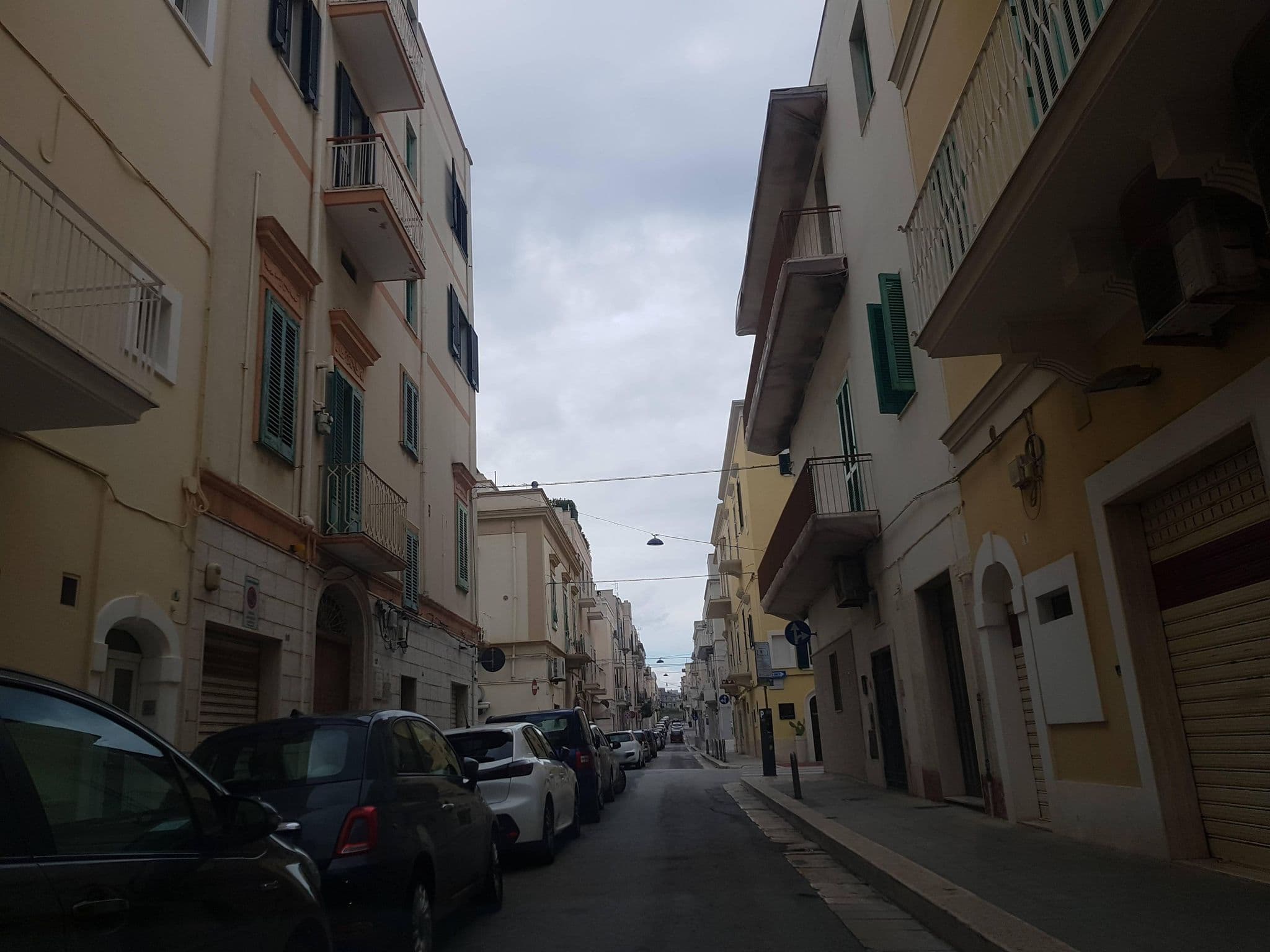 Street view near Dimora Del Sorriso, Monopoli — © clamast (CC BY-SA · Mapillary)