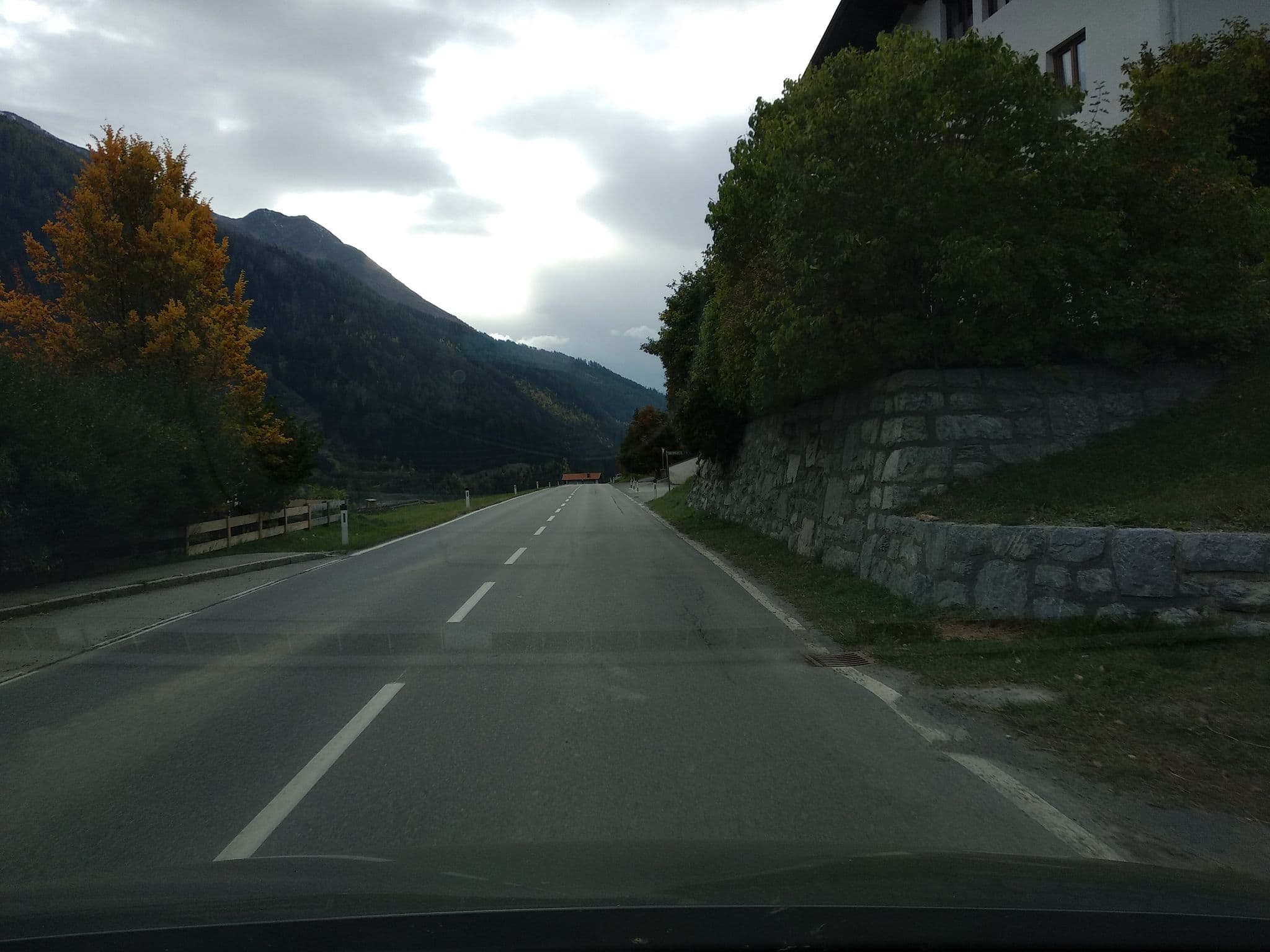 Street view near Pension Götsch, Pettneu