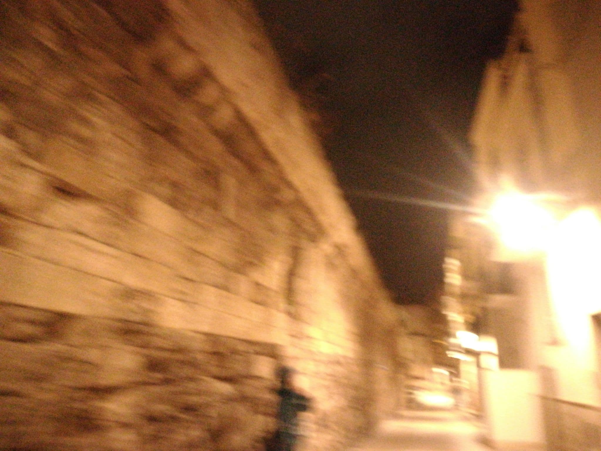 Street view near La Dimora sull'Arco, Monopoli — © jeawrong (CC BY-SA · Mapillary)