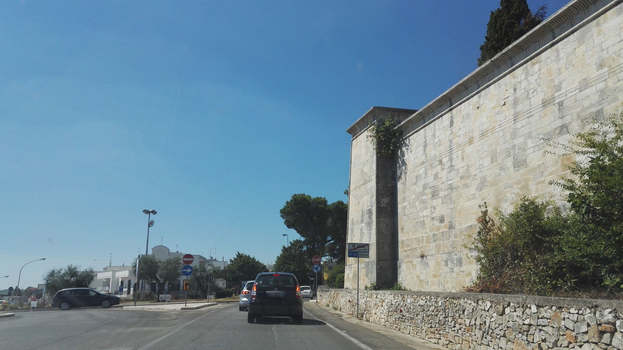 Street view near Monte Del Sale, Alberobello — © marcuscalabresus (CC BY-SA · Mapillary)