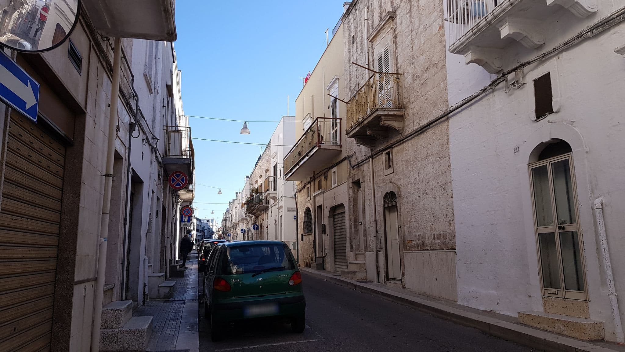 Street view near Appartamento Il Barco, Ostuni — © ale_zena_it (CC BY-SA · Mapillary)