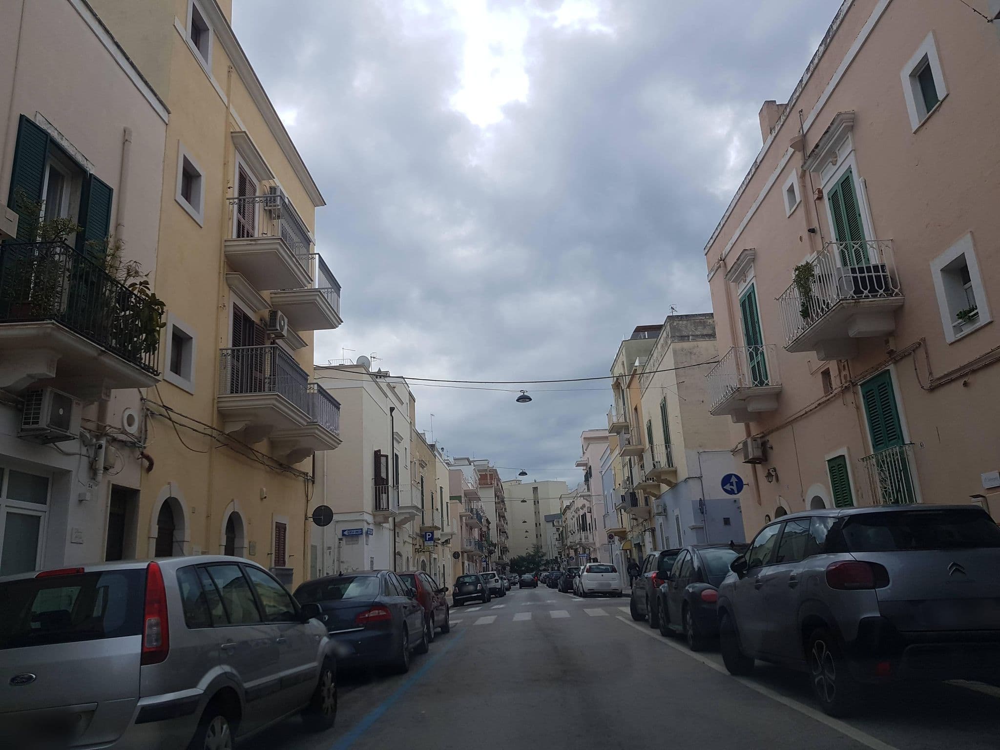 Street view near Suite 52, Monopoli — © clamast (CC BY-SA · Mapillary)