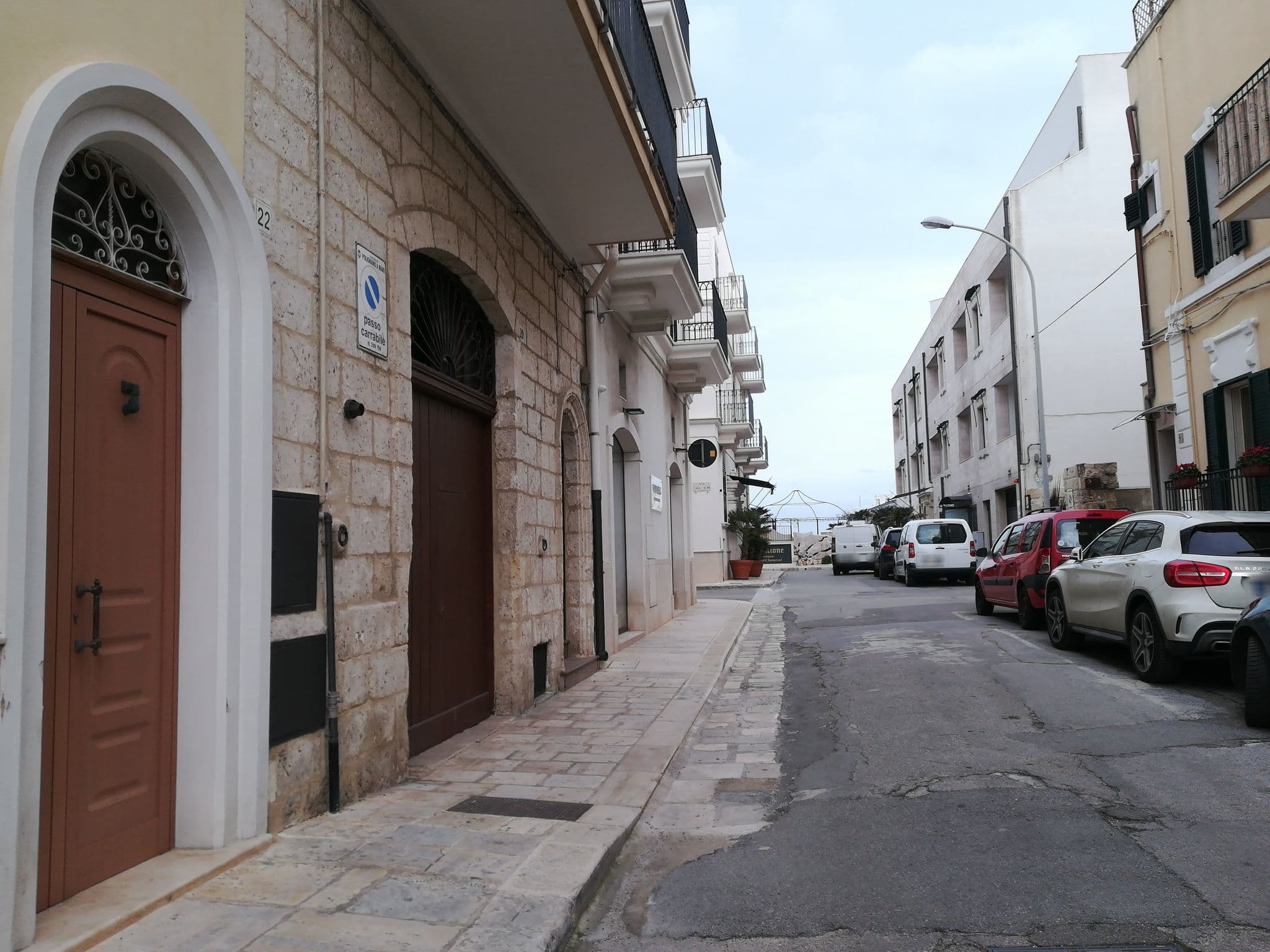 Street view near B&B Malù, Polignano a Mare — © jeawrong (CC BY-SA · Mapillary)