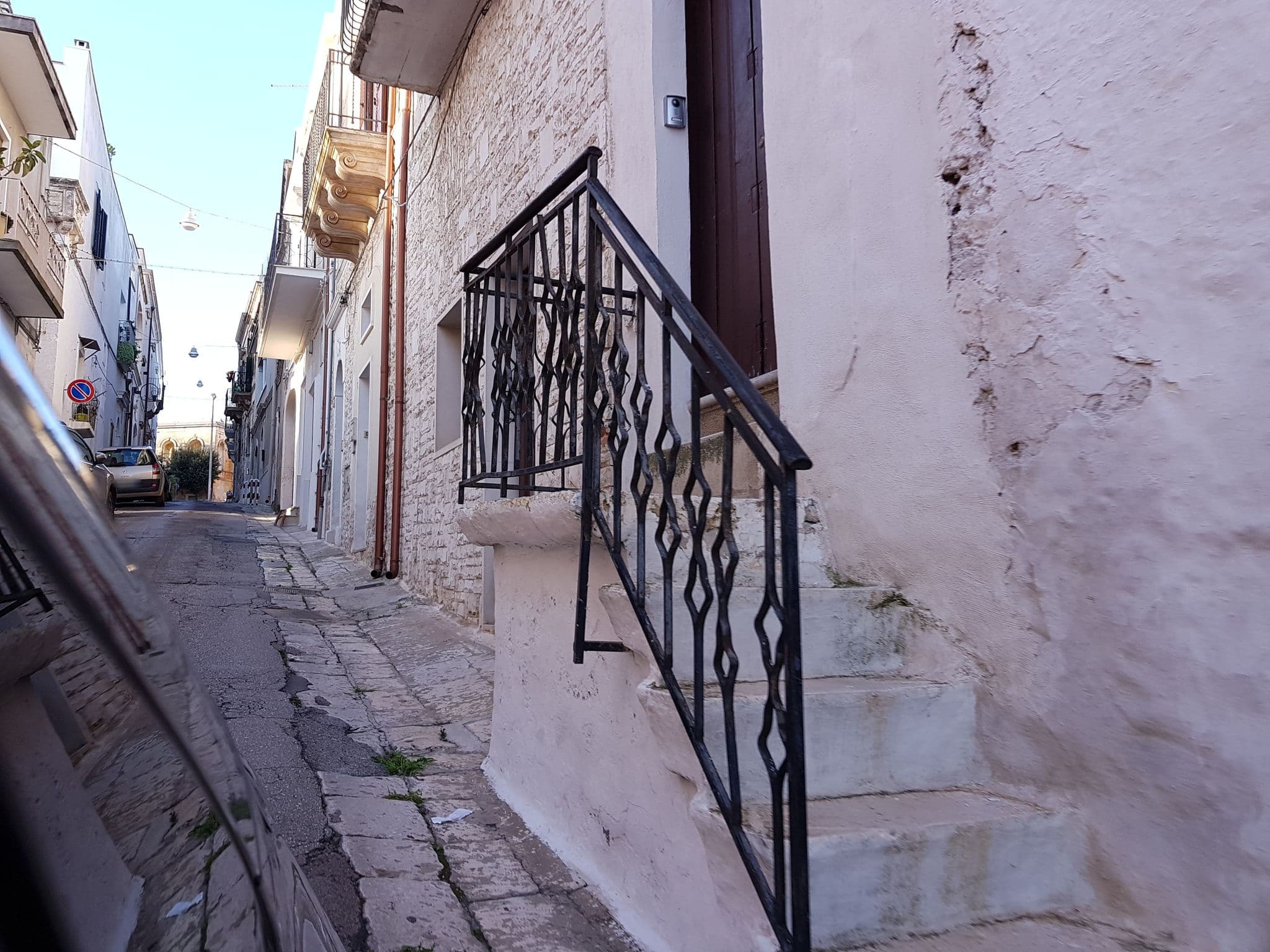 Street view near B&B L'Antico Ortale, Carovigno — © ale_zena_it (CC BY-SA · Mapillary)