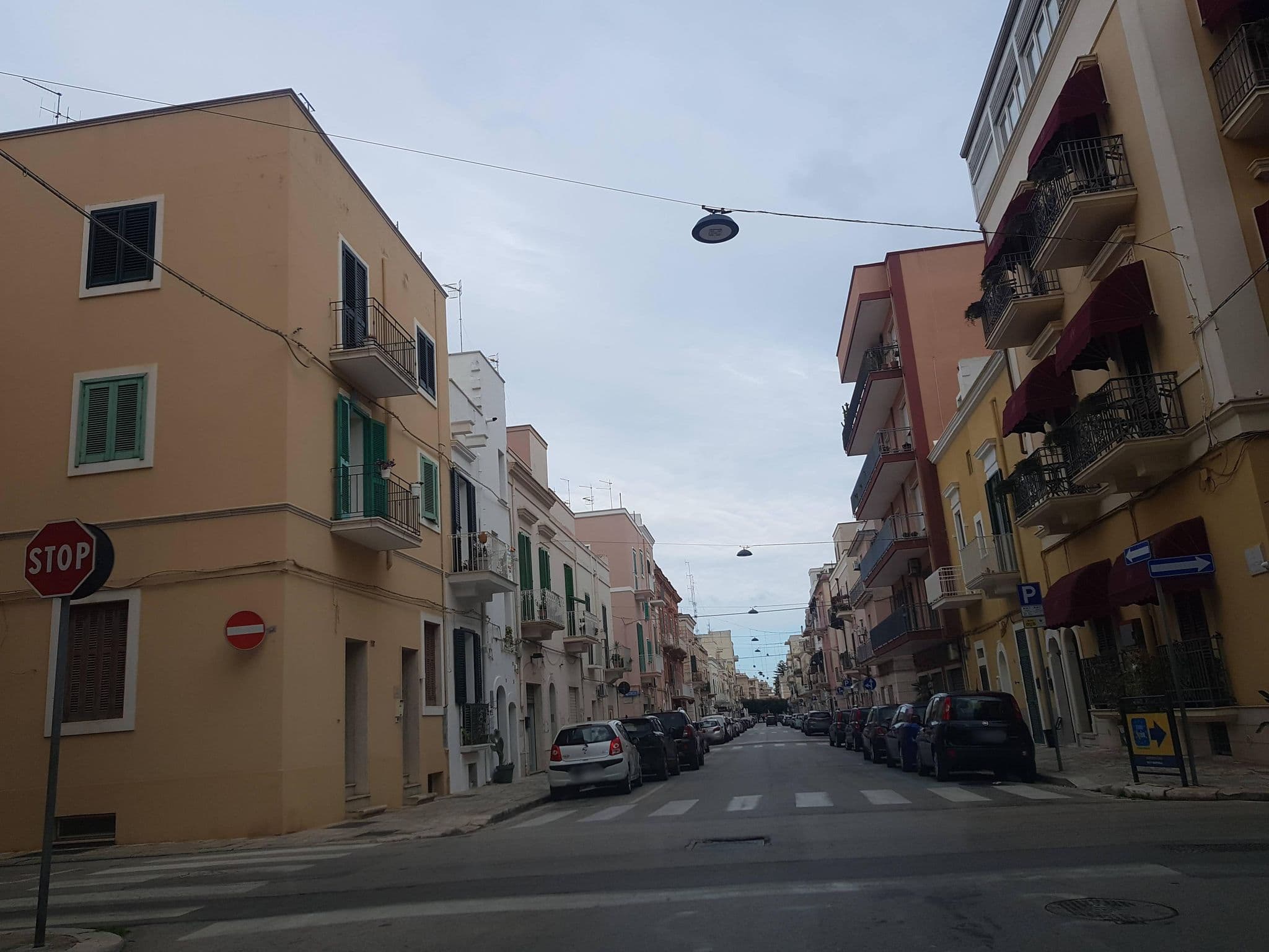 Street view near Leave’s suite, Monopoli — © clamast (CC BY-SA · Mapillary)