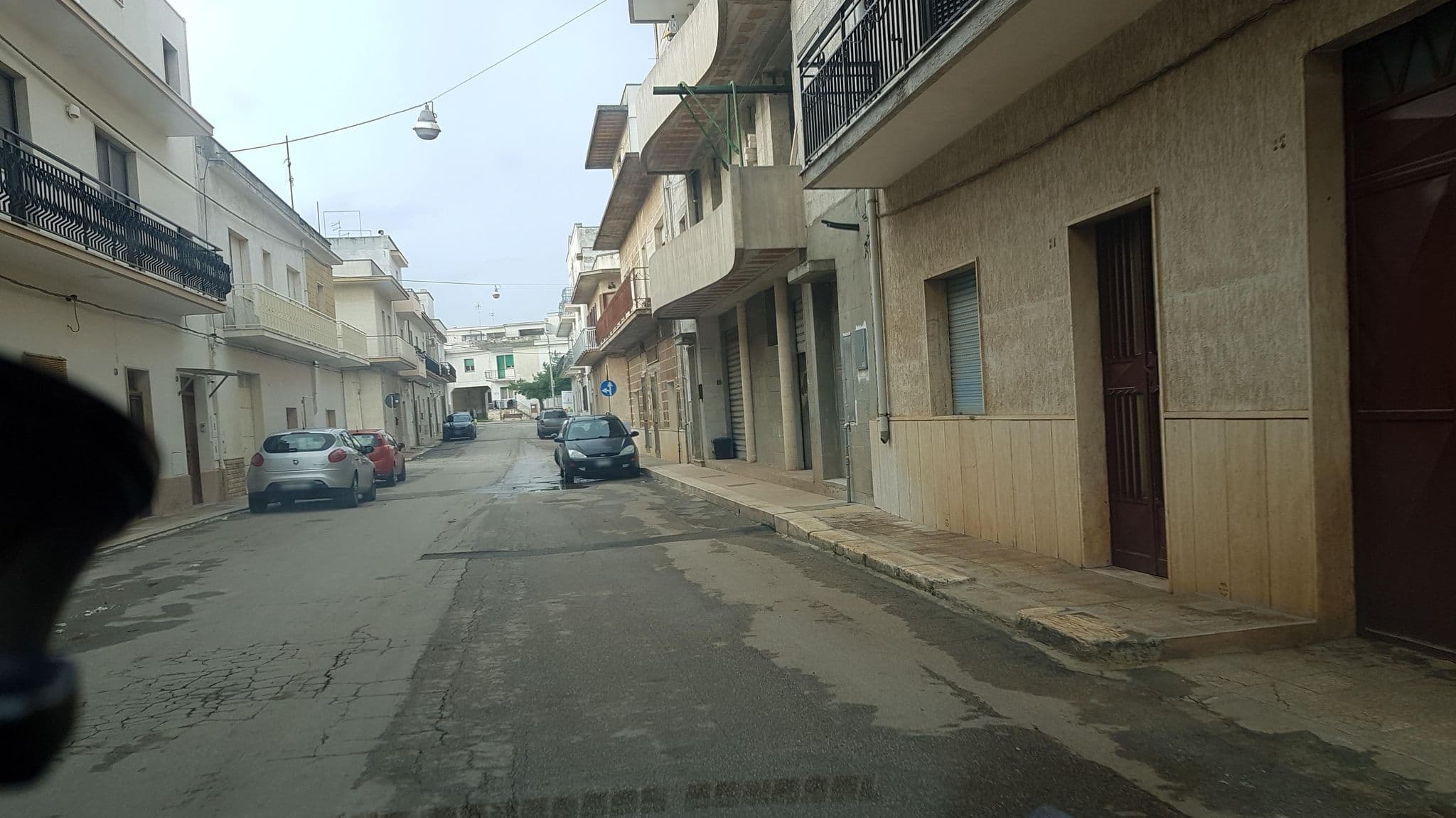 Street view near Carbrun Hotel Ristorante, Carovigno — © ale_zena_it (CC BY-SA · Mapillary)
