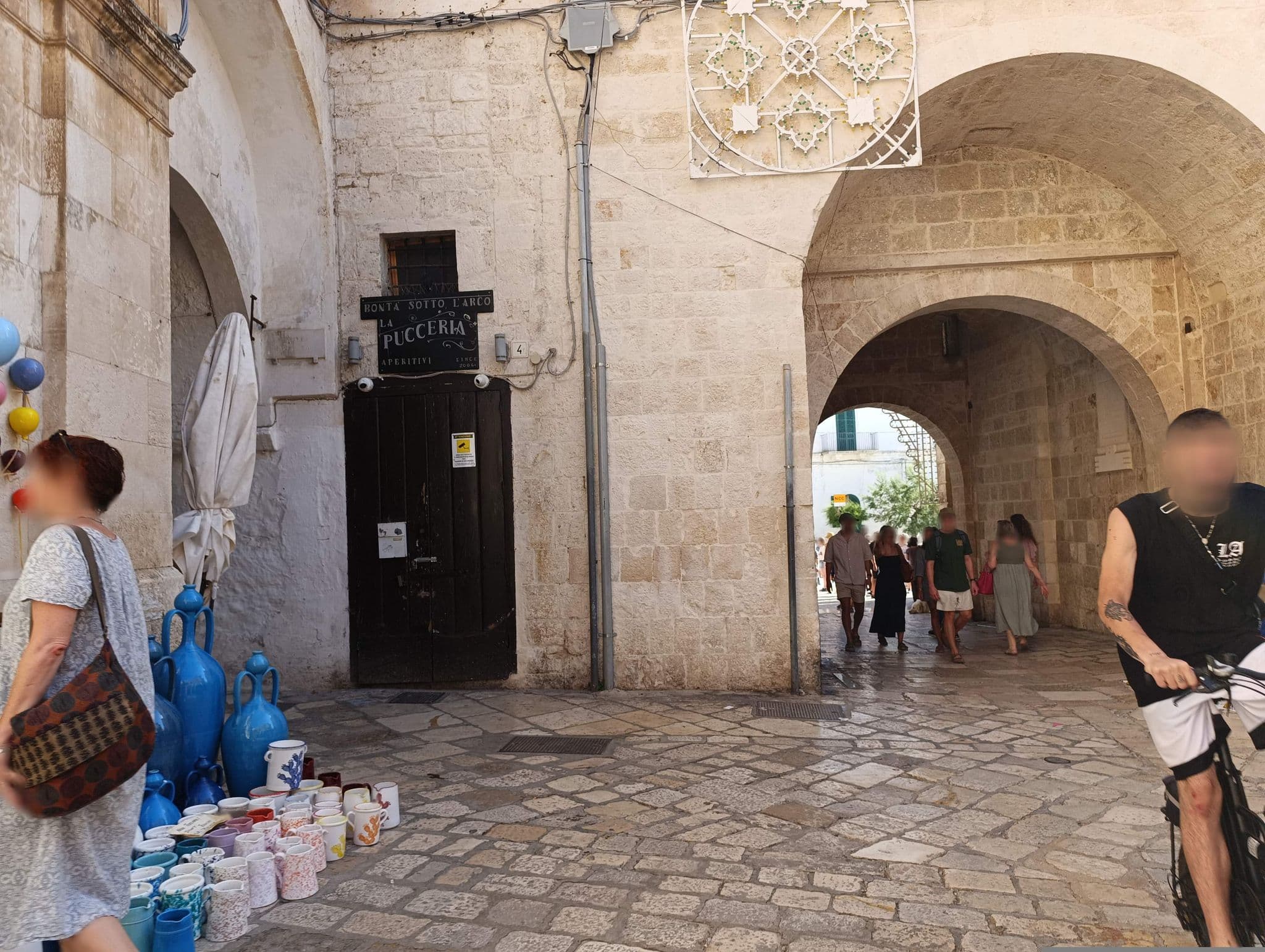 Street view near Note d'estate a Masseria Torre Catena, Polignano a Mare — © jeawrong (CC BY-SA · Mapillary)