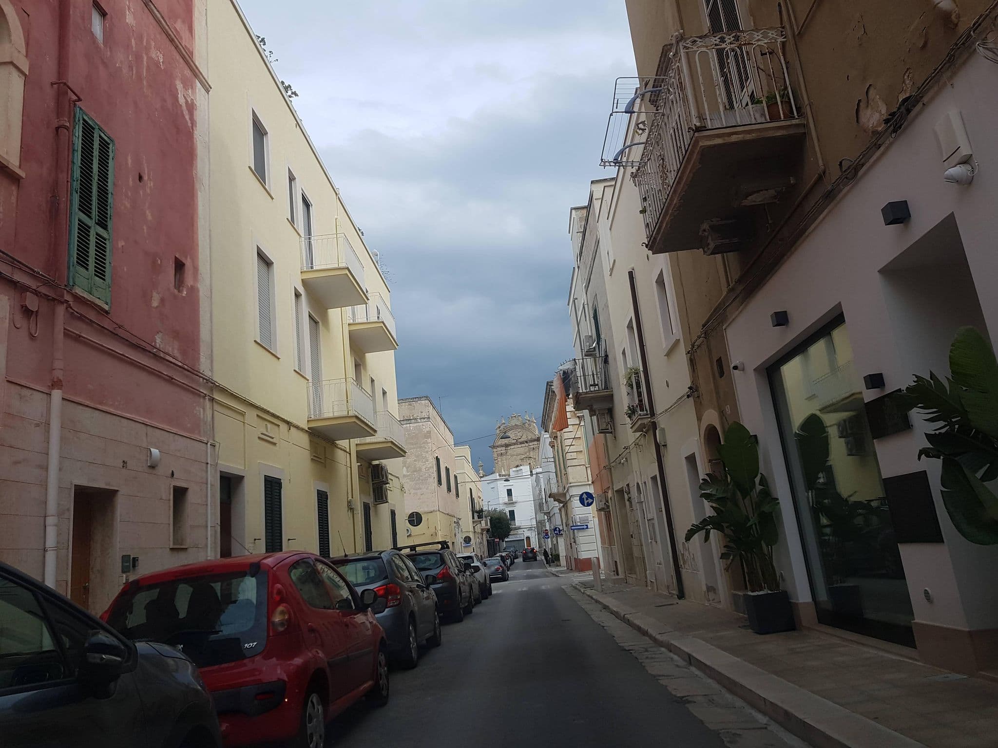 Street view near Civico 20 Casa d'arte, Monopoli — © clamast (CC BY-SA · Mapillary)