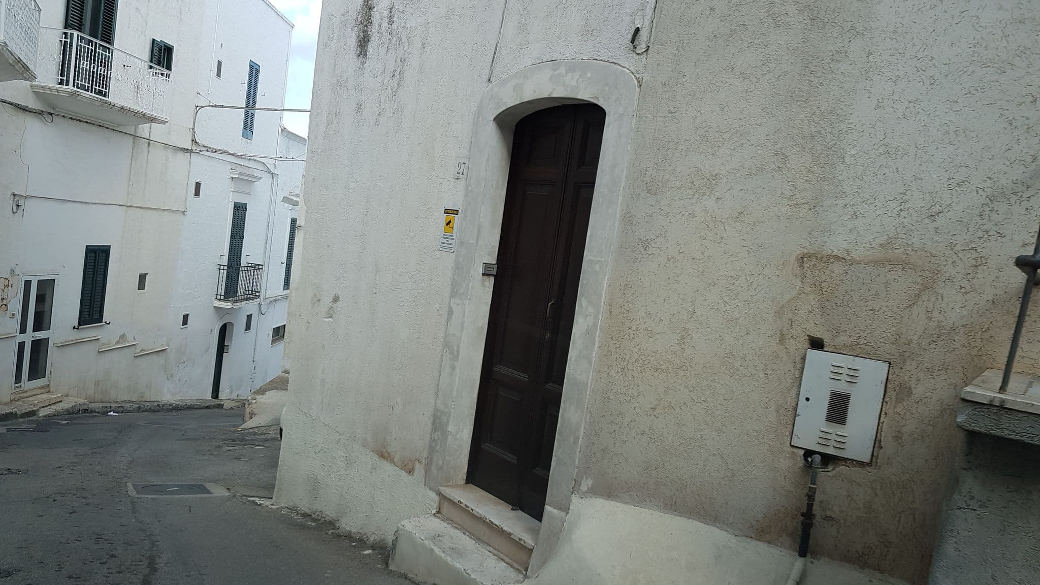 Street view near Casetta Giorgia, Ostuni — © ale_zena_it (CC BY-SA · Mapillary)