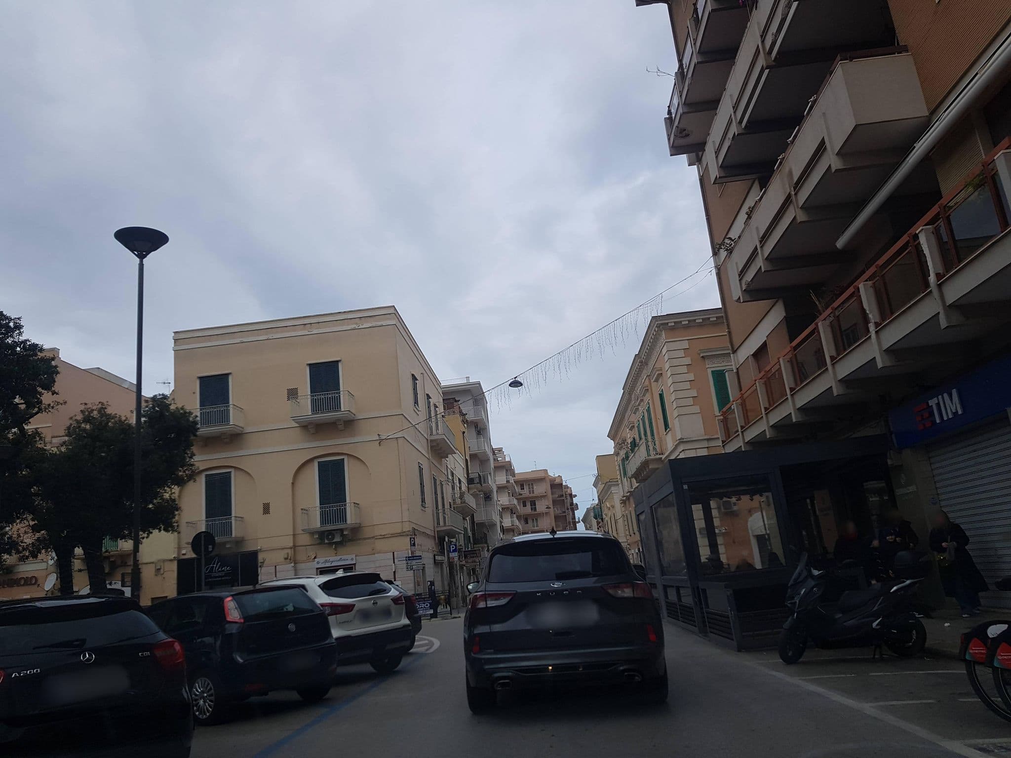 Street view near B&B Le Caravelle, Monopoli — © clamast (CC BY-SA · Mapillary)