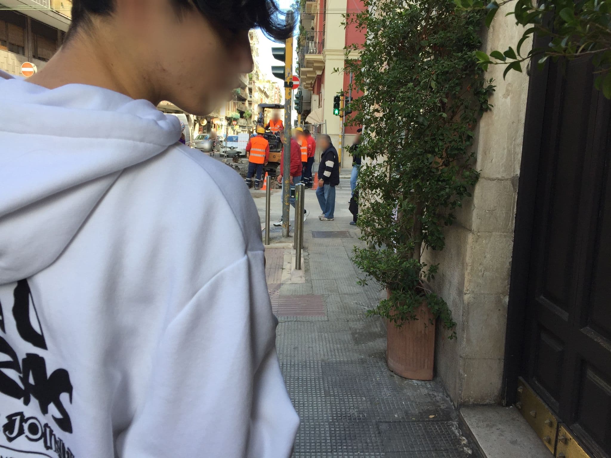Street view near 4AC Apartment, Bari — © caronegiancarlo (CC BY-SA · Mapillary)