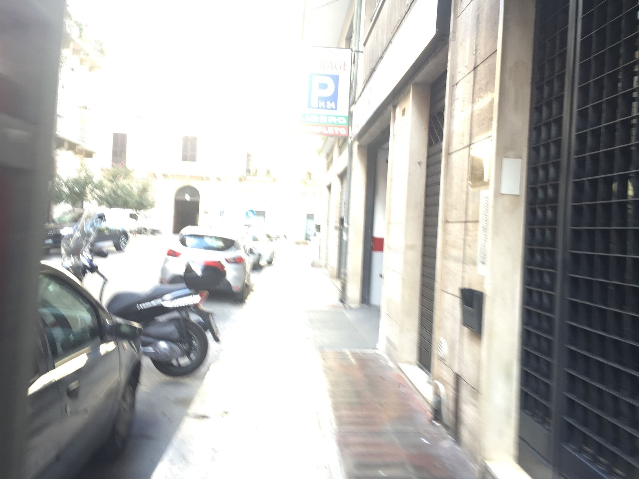 Street view near B&B 'M&C Via Piccinnì, Bari — © wang18 (CC BY-SA · Mapillary)