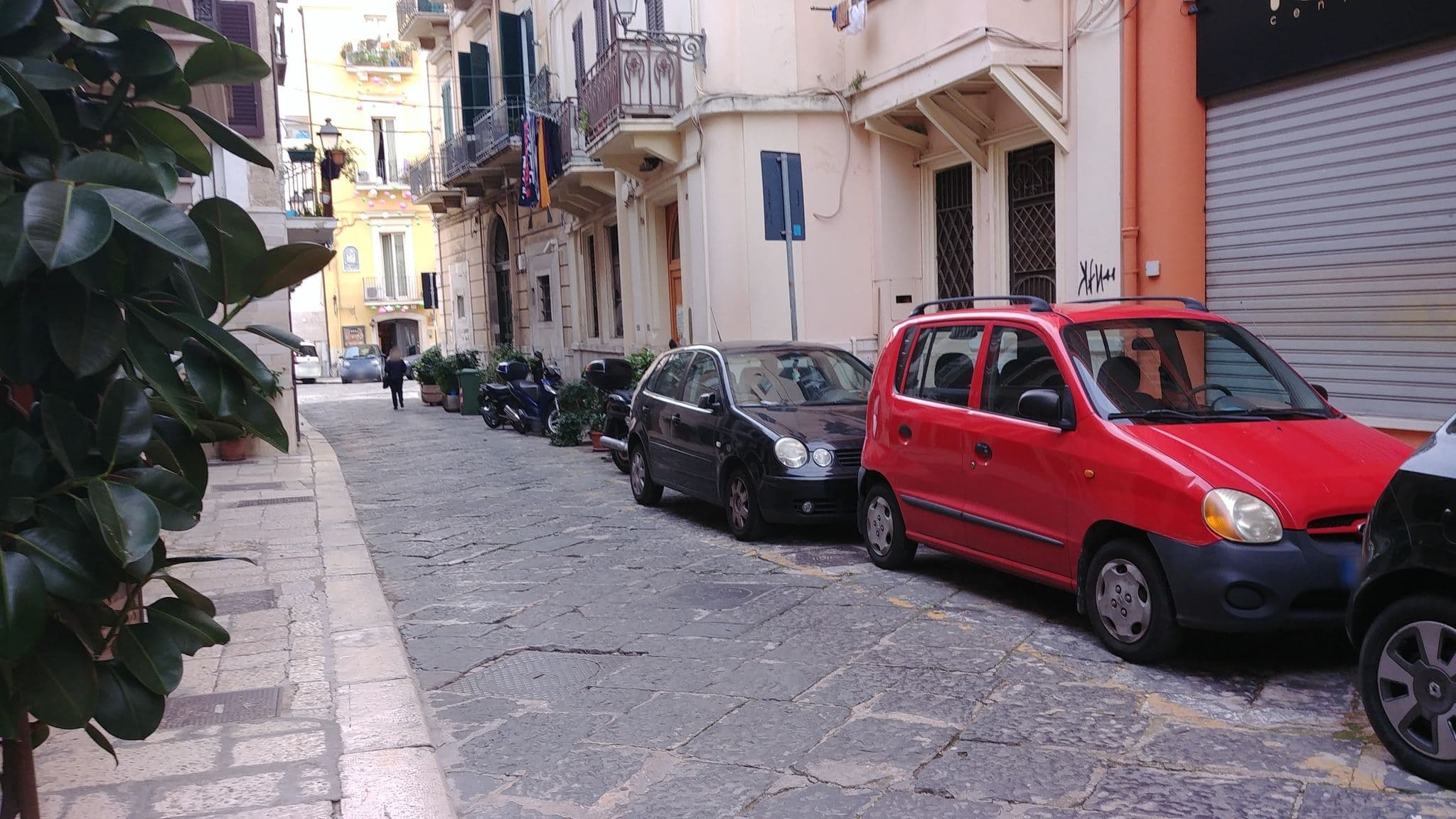 Street view near Apulia 35 B&B, Bari — © francydemartino2002 (CC BY-SA · Mapillary)