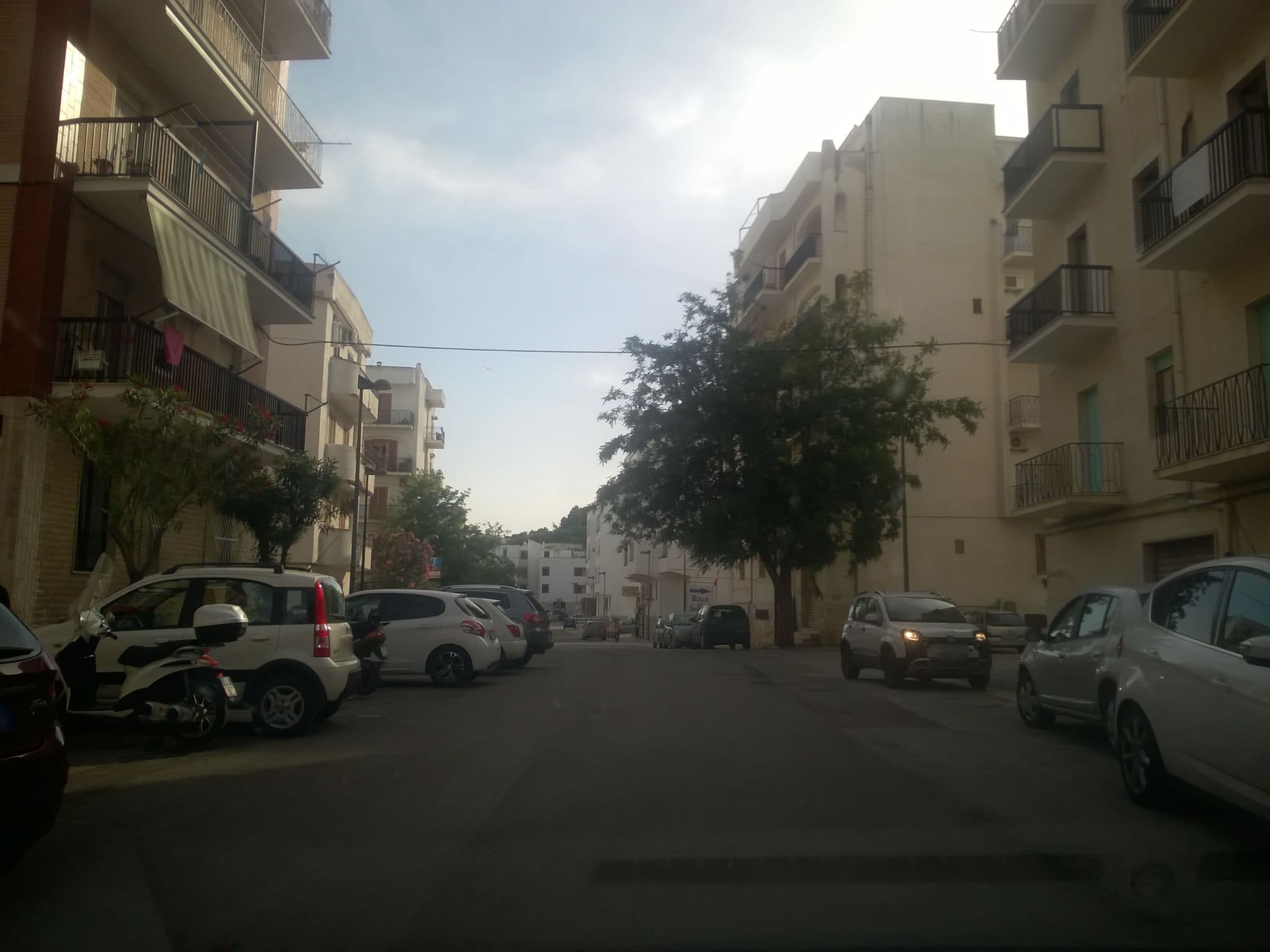 Street view near G&G - Bed & Breakfast, Vieste — © dcavedon (CC BY-SA · Mapillary)