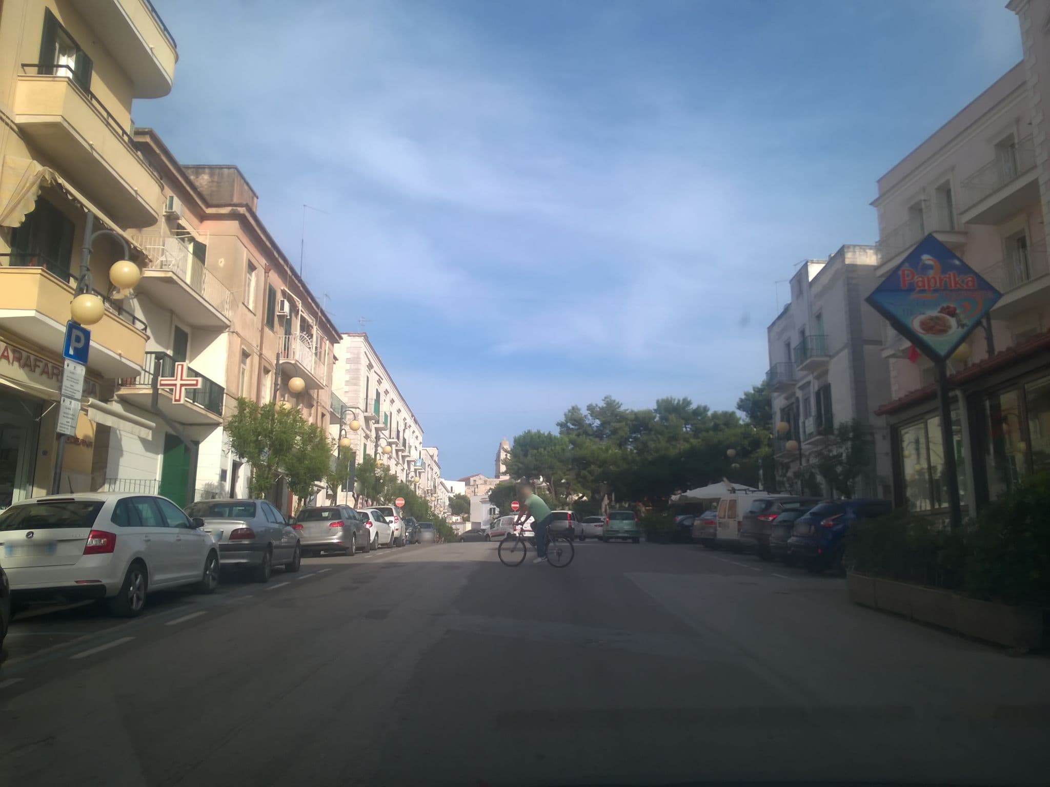 Street view near Villaggio Gallo Residence, Vieste — © dcavedon (CC BY-SA · Mapillary)