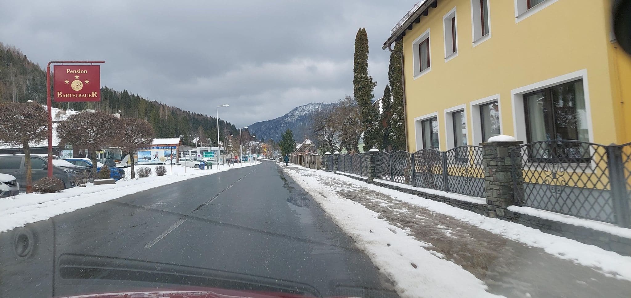 Street view near Bartelbauer, Mariazell — © gzin (CC BY-SA · Mapillary)