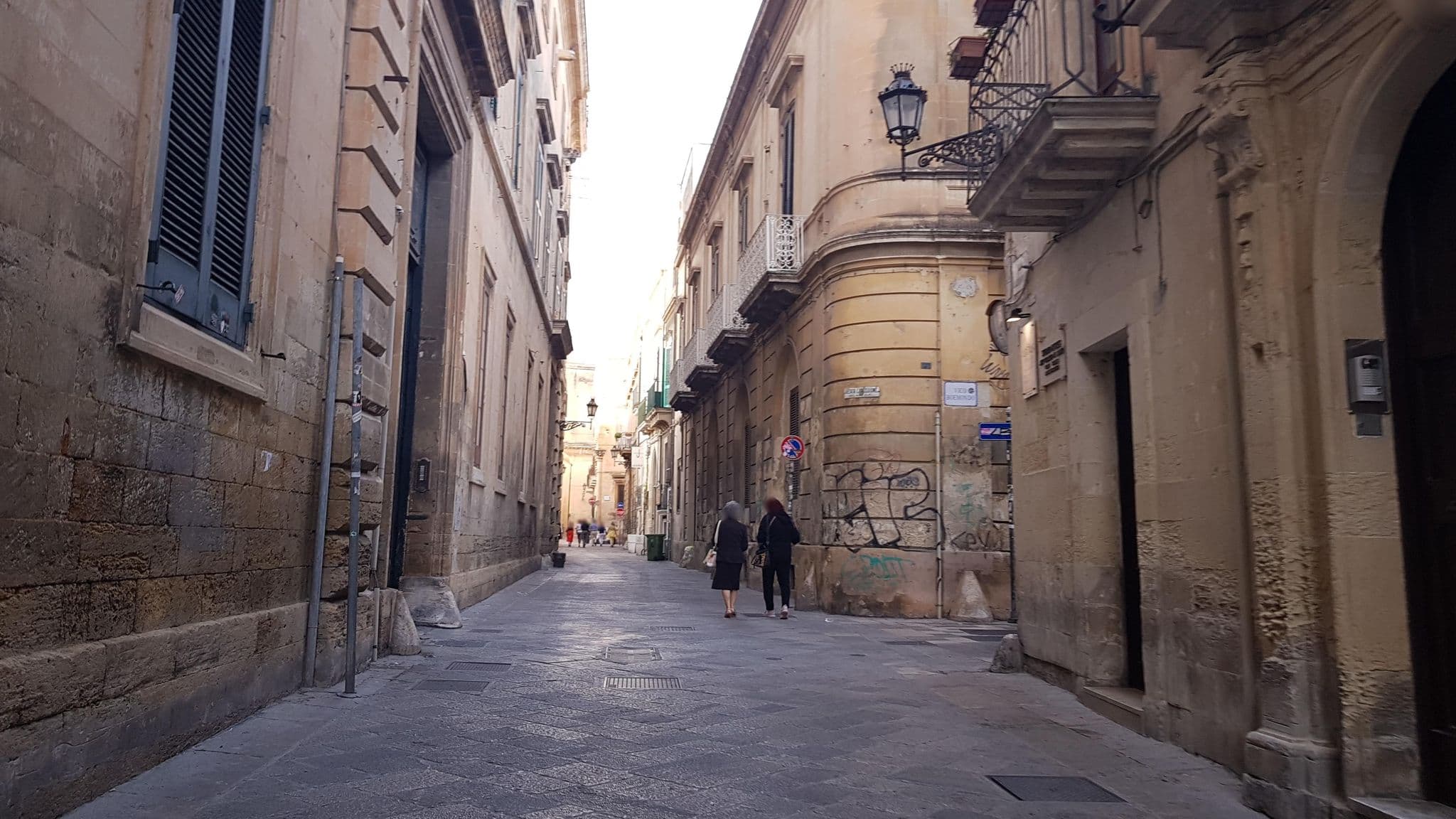 Street view near Dimora del Vico, Lecce — © ale_zena_it (CC BY-SA · Mapillary)