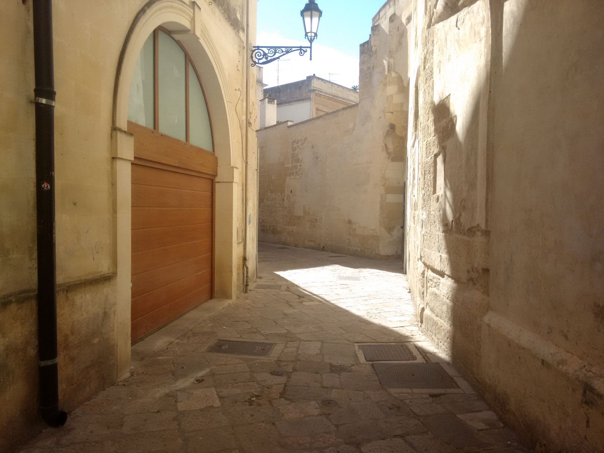 Street view near Casa Nel Barocco, Lecce — © iberti (CC BY-SA · Mapillary)