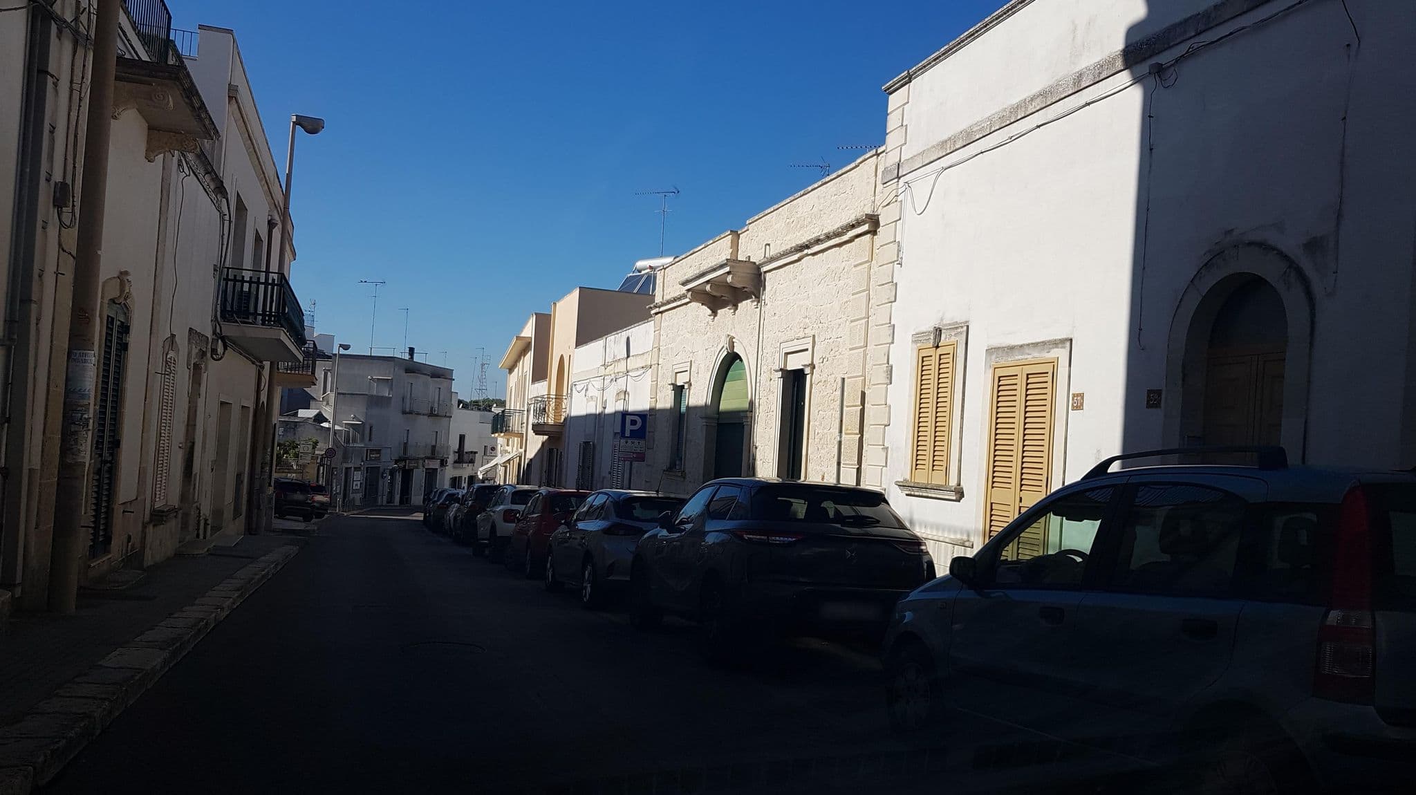 Street view near Camere Sulle Mura, Otranto — © ale_zena_it (CC BY-SA · Mapillary)