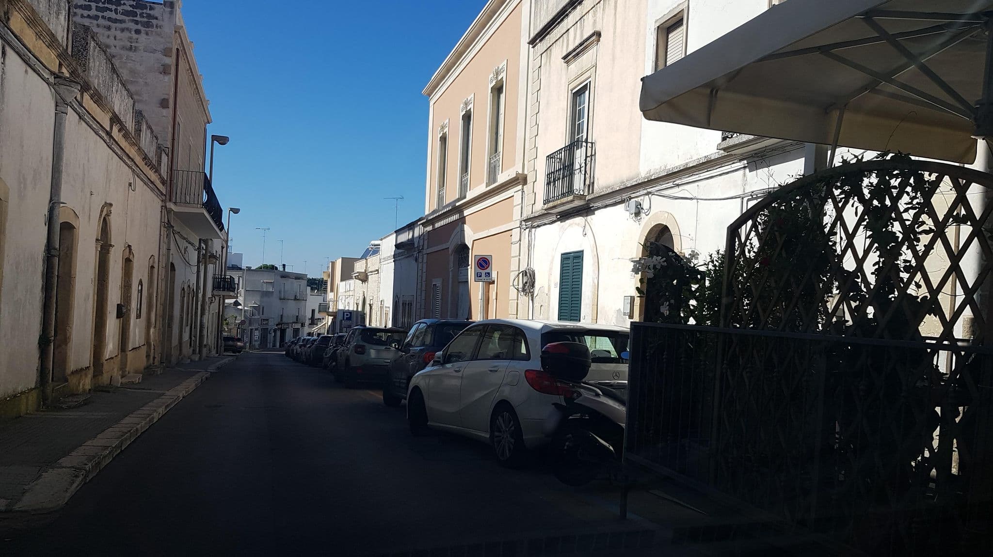 Street view near Balconcino d'Oriente, Otranto — © ale_zena_it (CC BY-SA · Mapillary)
