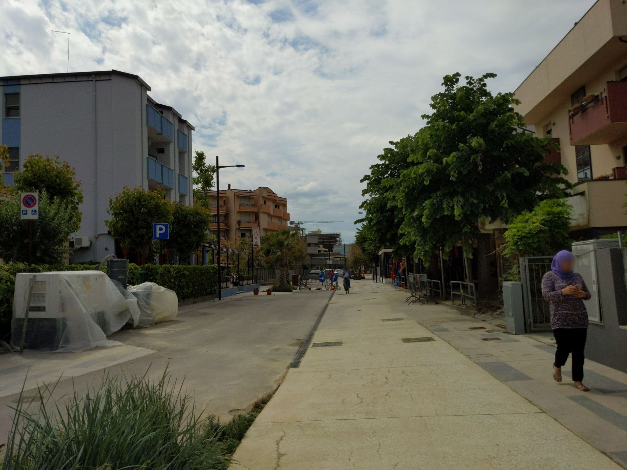 Street view near Hotel Rosa, Rimini — © sorcrosc (CC BY-SA · Mapillary)