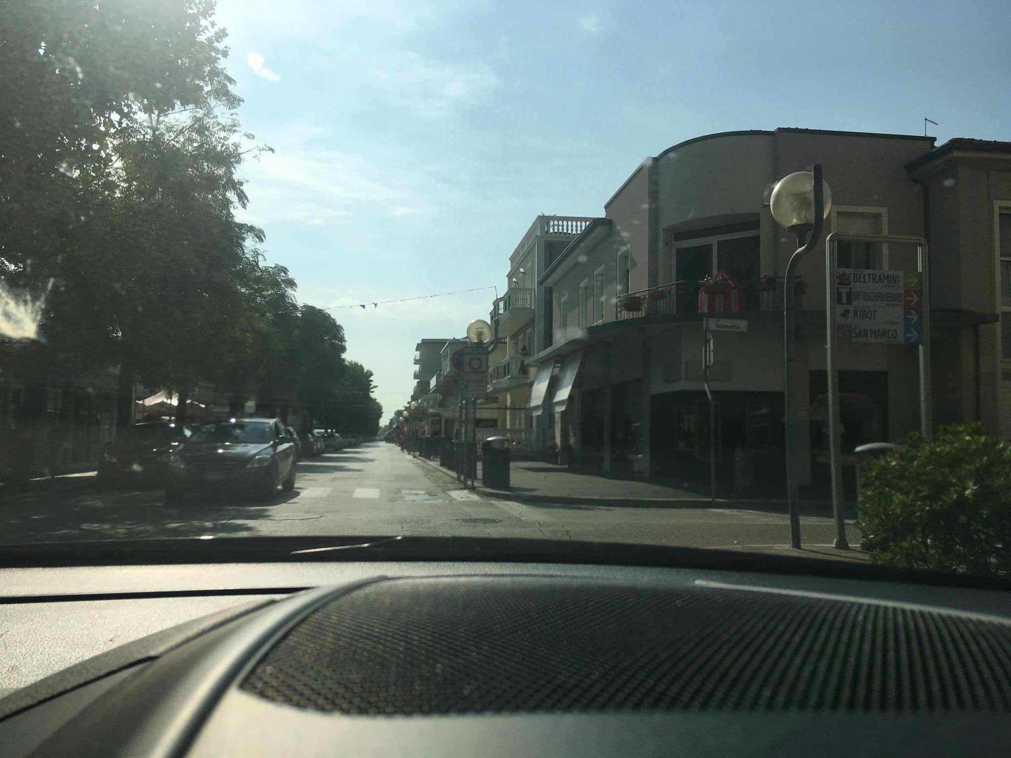 Street view near Minerva, Bellaria-Igea Marina — © snepuh (CC BY-SA · Mapillary)