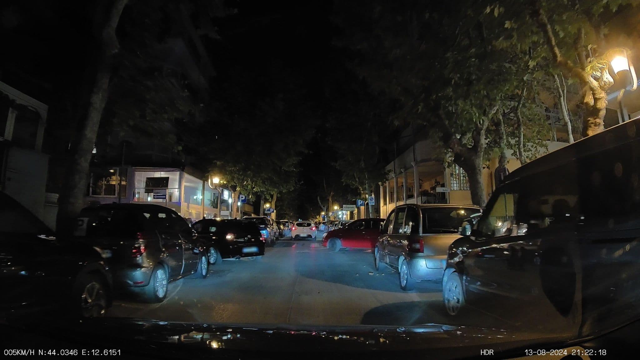 Street view near Baselia Hotel, Rimini — © heetENkoel (CC BY-SA · Mapillary)
