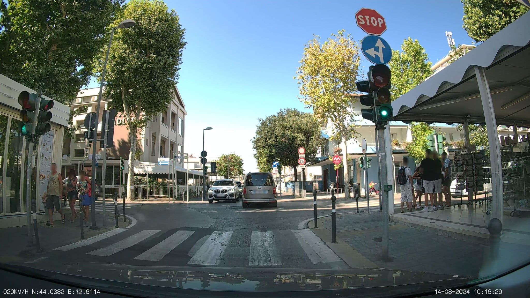 Street view near Hotel Adler, Rimini — © heetENkoel (CC BY-SA · Mapillary)