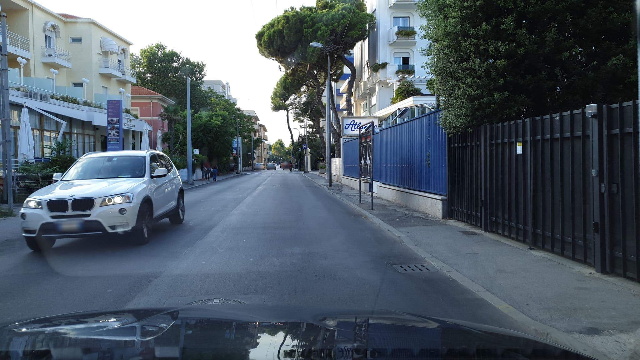 Street view near Perla del Parco, Riccione — © zerbit (CC BY-SA · Mapillary)