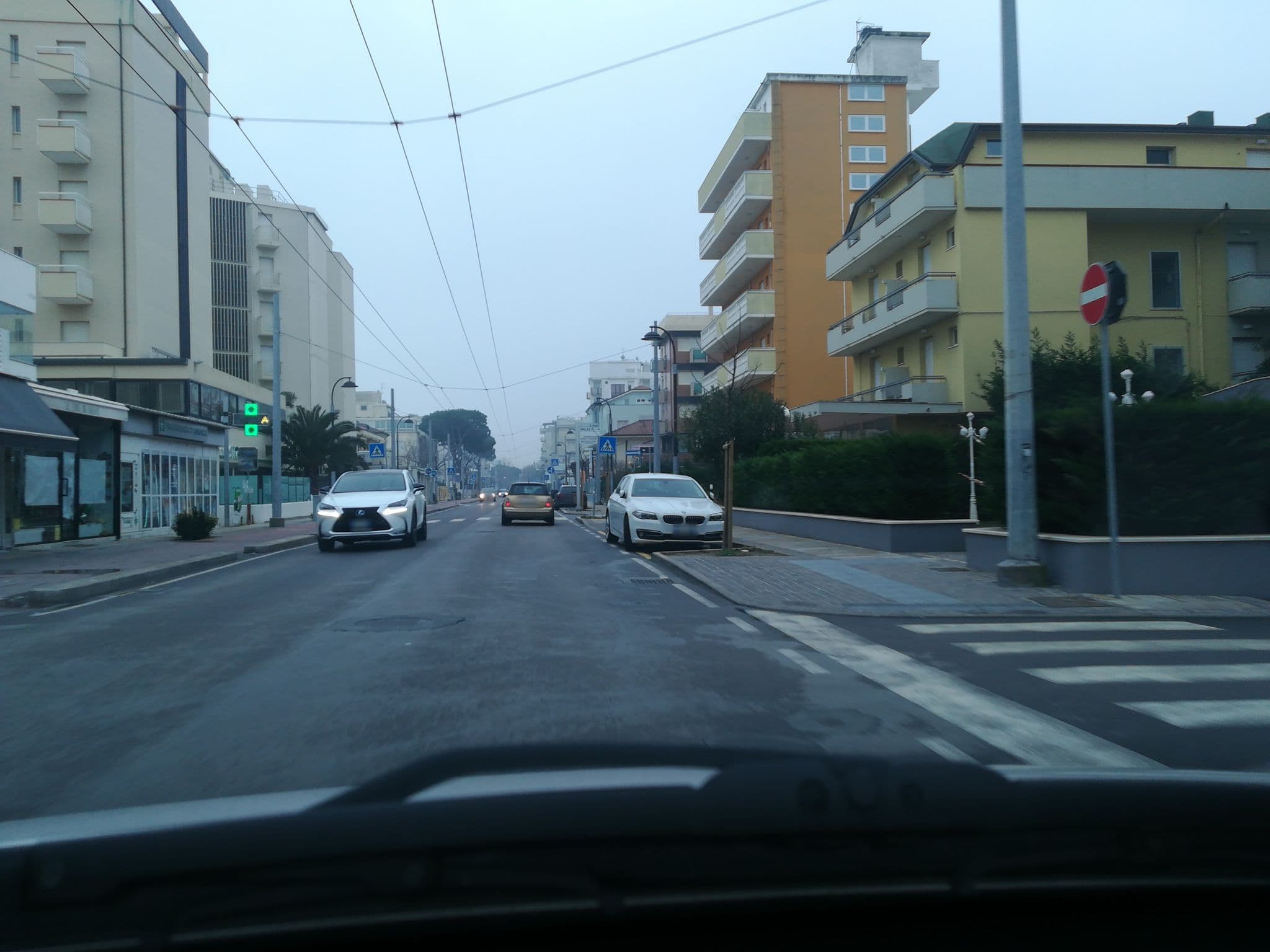 Street view near Albergo Antinea Dipendenza Albergo Perla, Riccione — © battarsa (CC BY-SA · Mapillary)