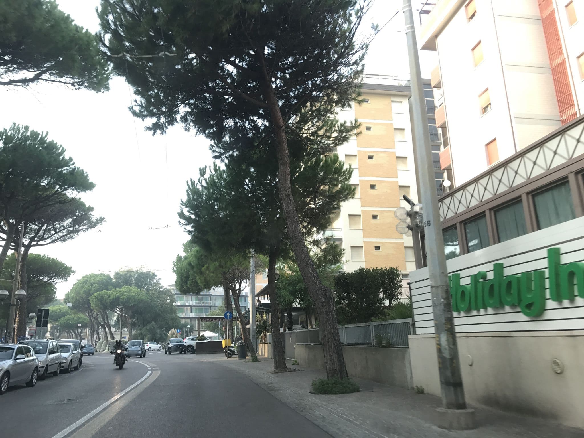 Street view near Holiday Inn Rimini - Imperiale, Rimini — © asturksever (CC BY-SA · Mapillary)