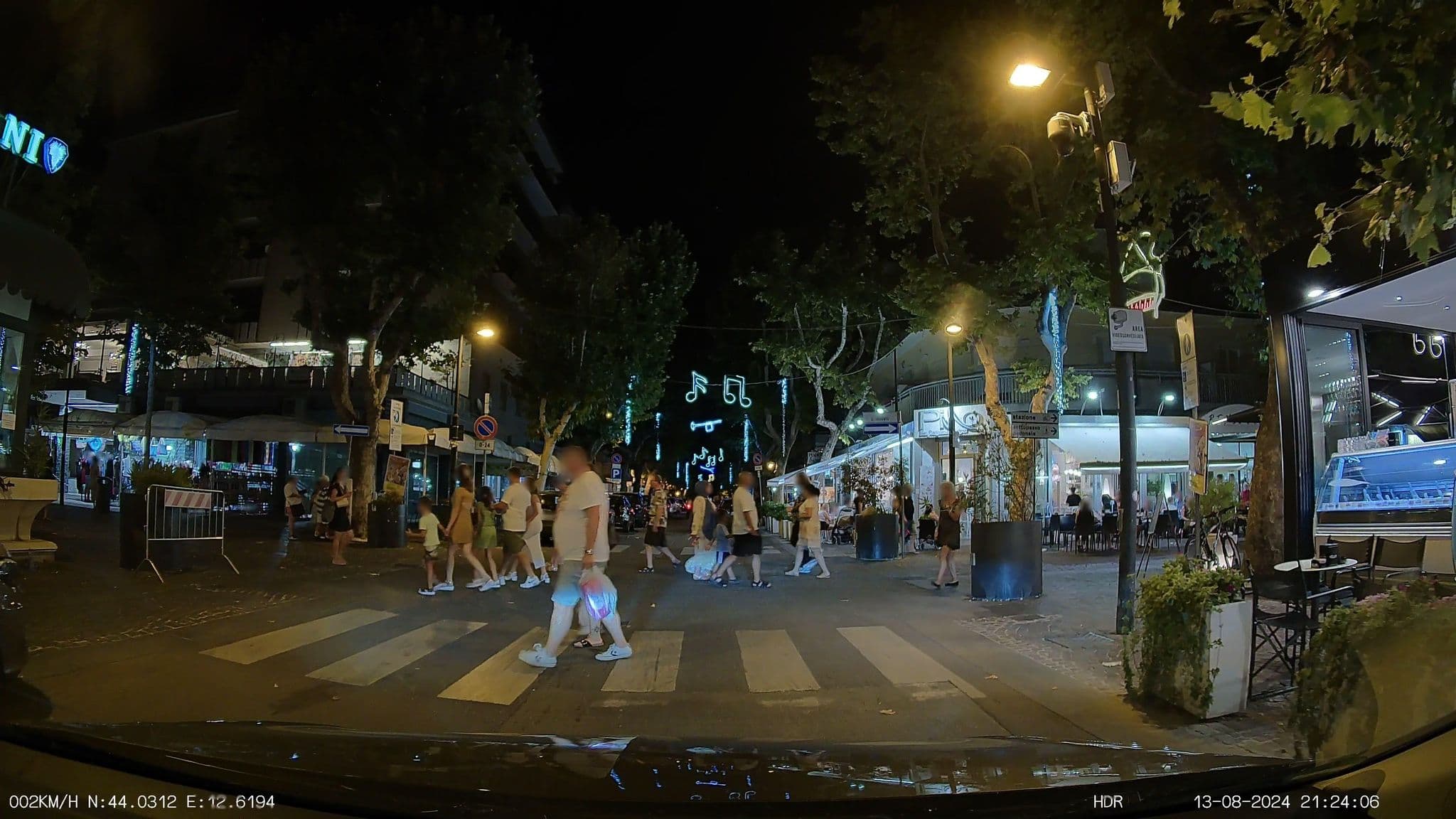 Street view near Hotel Miramare et de la Ville, Riccione — © heetENkoel (CC BY-SA · Mapillary)