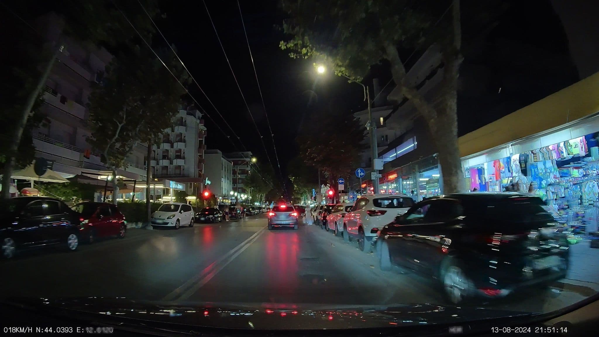 Street view near Olimpic Hotel di D'Angelo Antonio e C.Sas, Rimini — © heetENkoel (CC BY-SA · Mapillary)