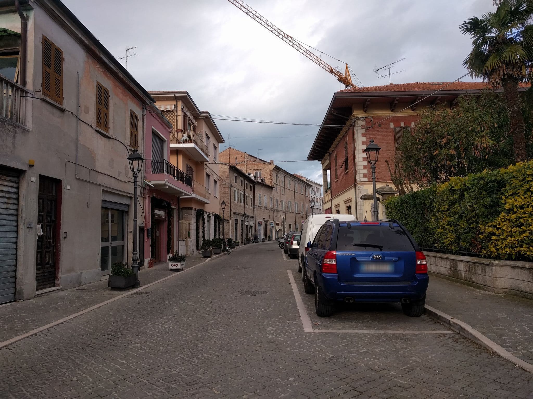 Street view near All'unicorno, Fano — © sorcrosc (CC BY-SA · Mapillary)