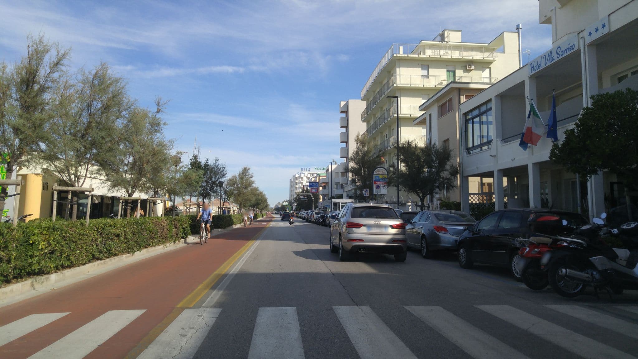 Street view near Hotel Adriatico, Senigallia — © sorcrosc (CC BY-SA · Mapillary)