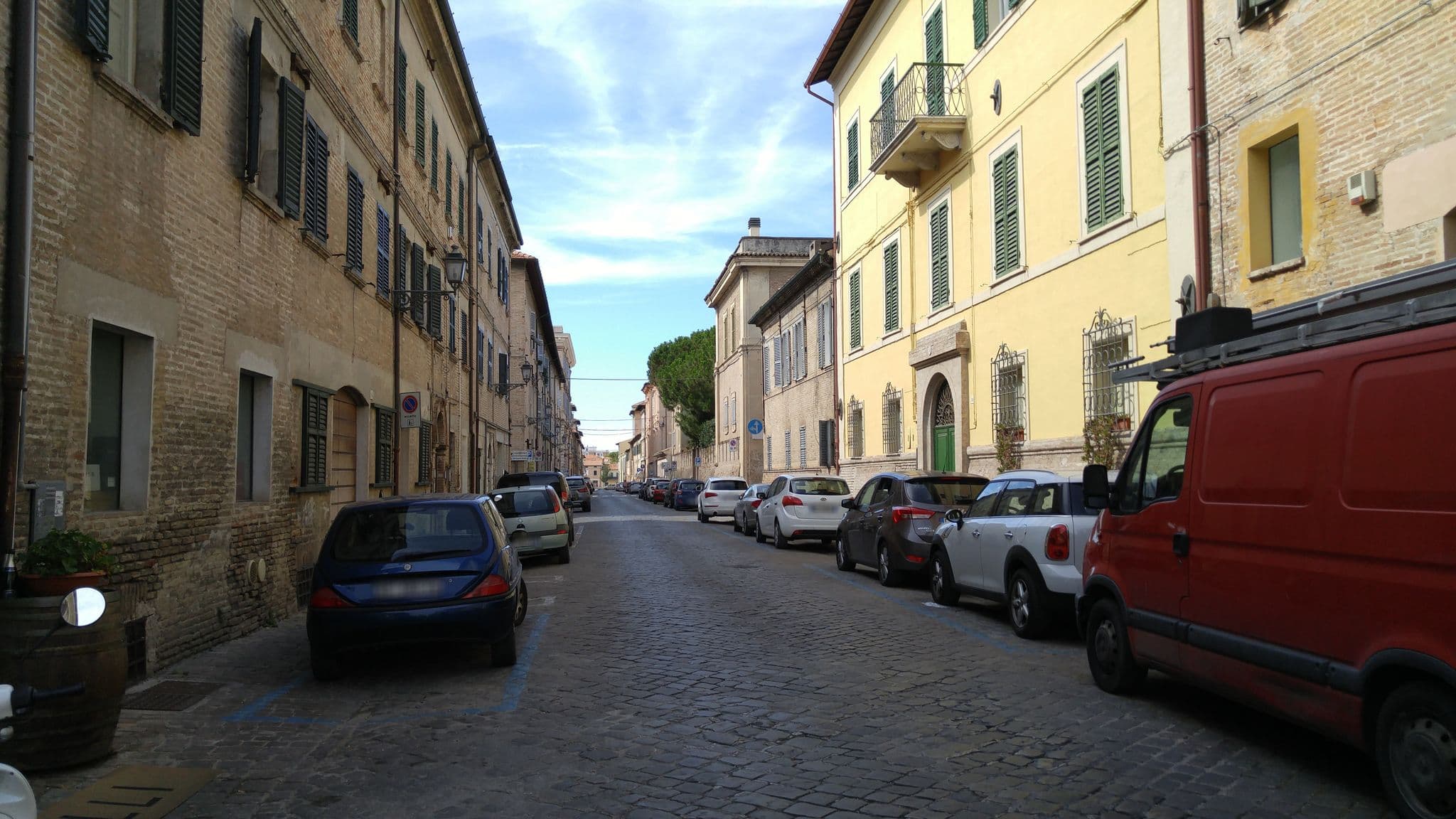 Street view near Appartamento Federica, Senigallia — © sorcrosc (CC BY-SA · Mapillary)