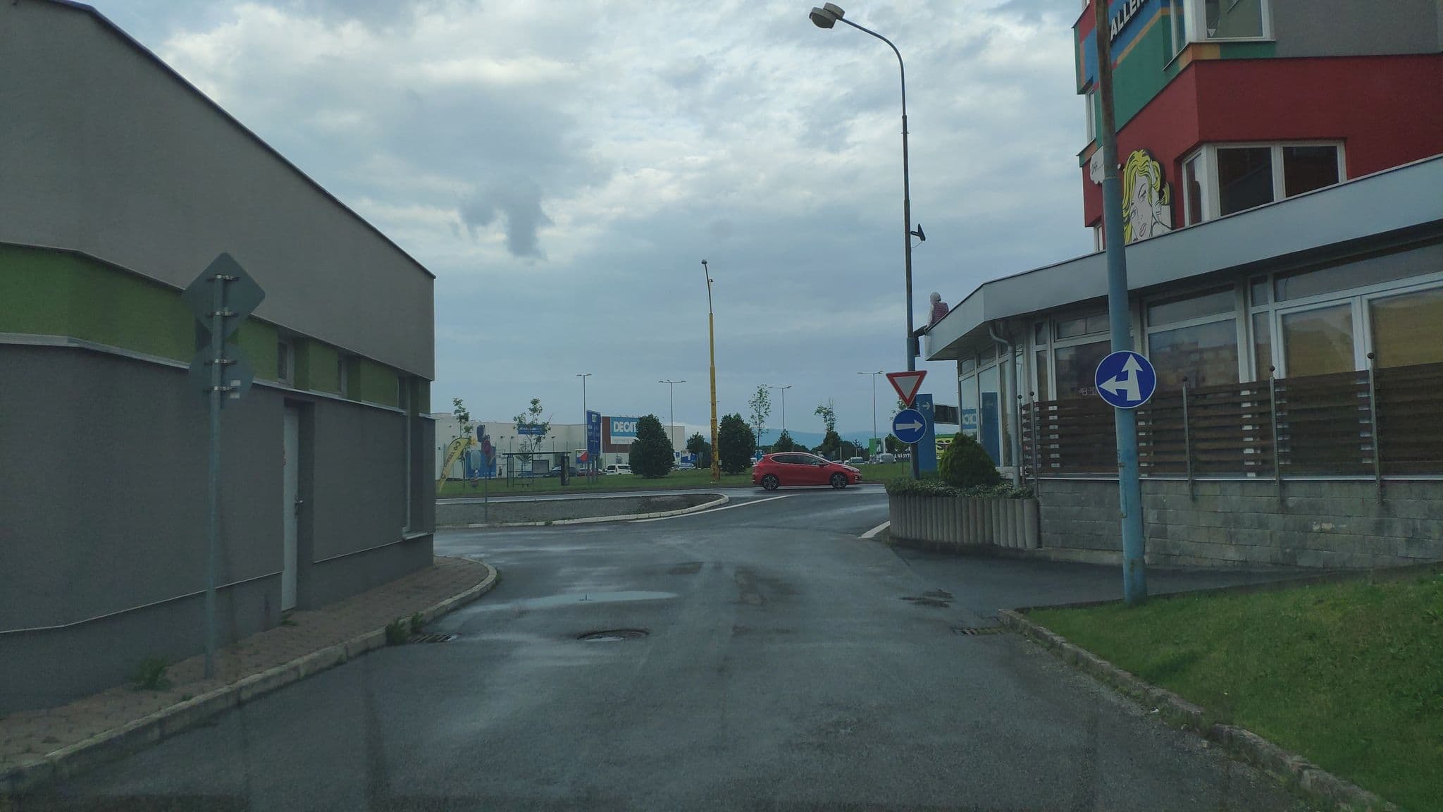 Street view near Múza, Košice — © pavolg (CC BY-SA · Mapillary)