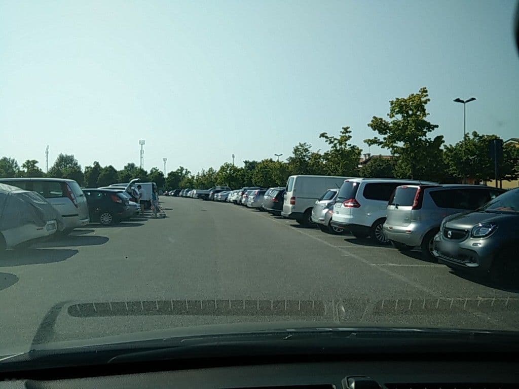 Street view near Villaggio Hemingway, Caorle — © bellazambo (CC BY-SA · Mapillary)