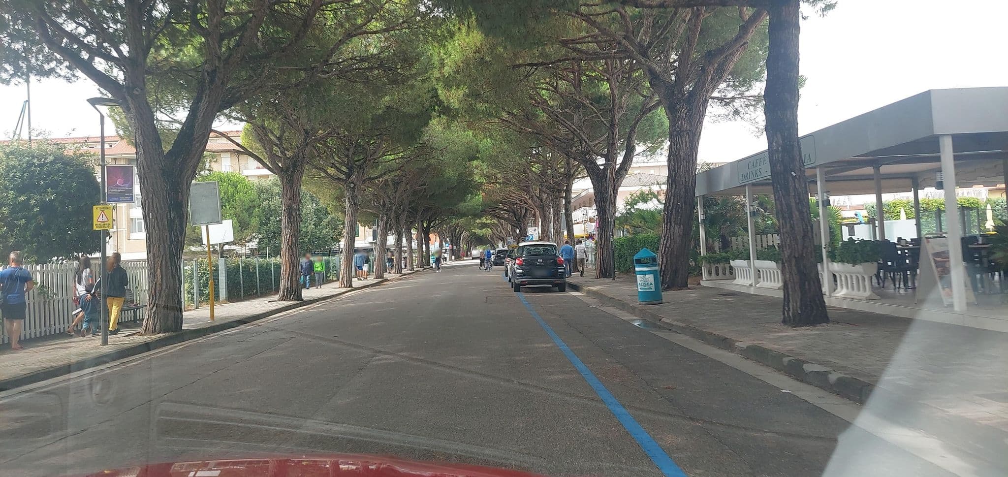 Street view near Panfilo, Lido di Jesolo — © gzin (CC BY-SA · Mapillary)