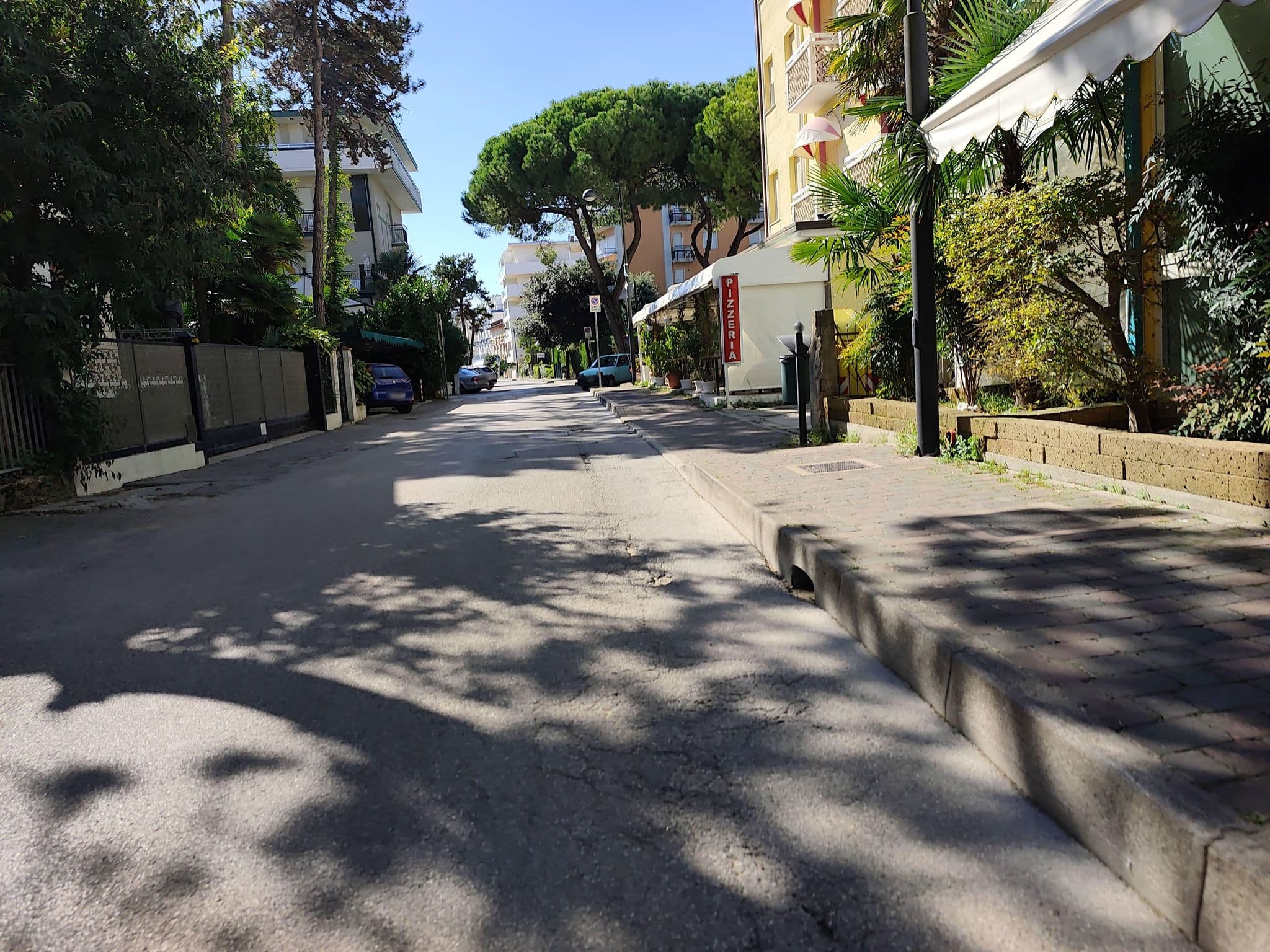 Street view near Albergo Siena, Caorle — © Duro (CC BY-SA · Mapillary)