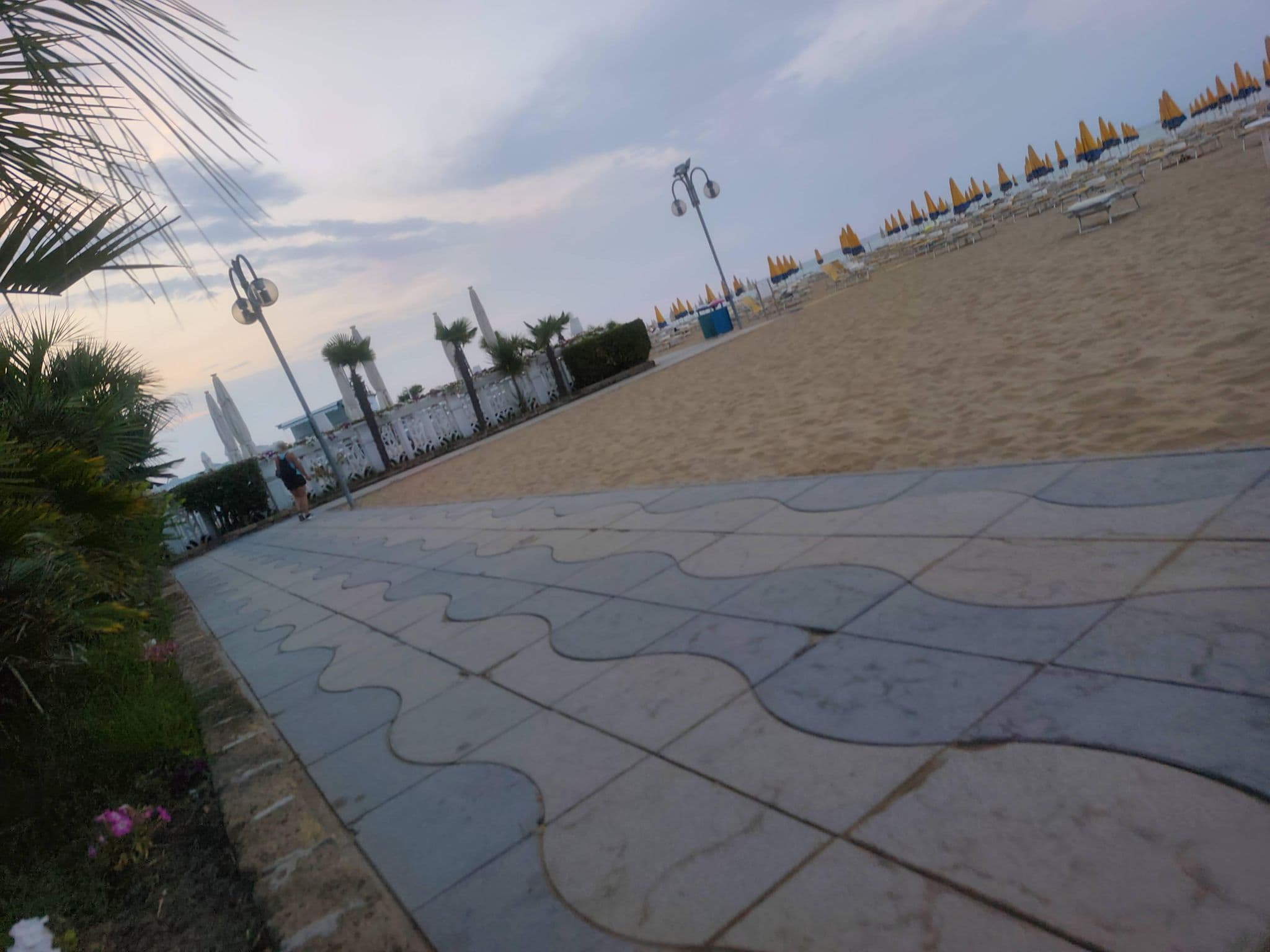 Street view near Kamer 122, Lido di Jesolo — © Duro (CC BY-SA · Mapillary)