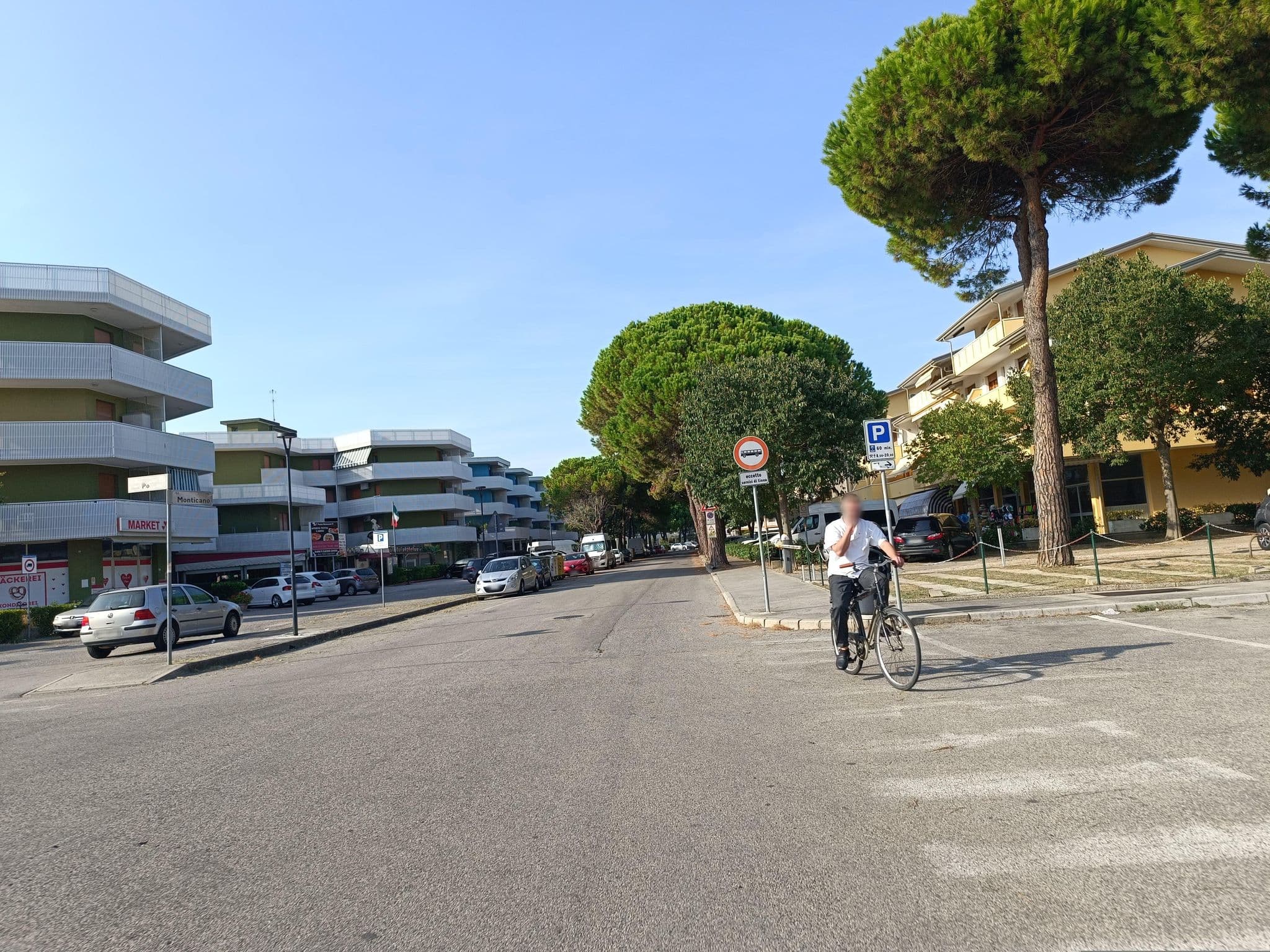 Street view near Condominio Moschettieri, Bibione — © Duro (CC BY-SA · Mapillary)