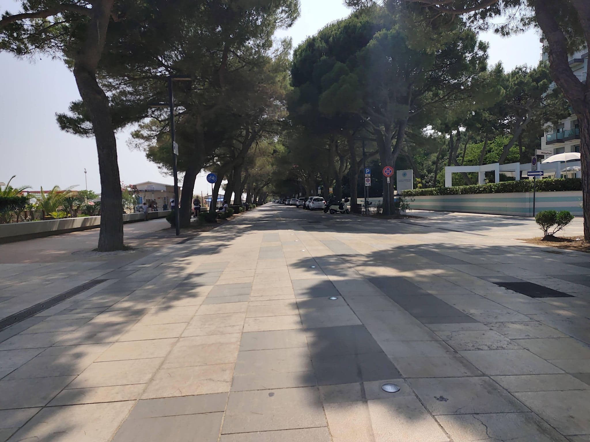 Street view near Hotel International Pool, Lignano Sabbiadoro — © Duro (CC BY-SA · Mapillary)