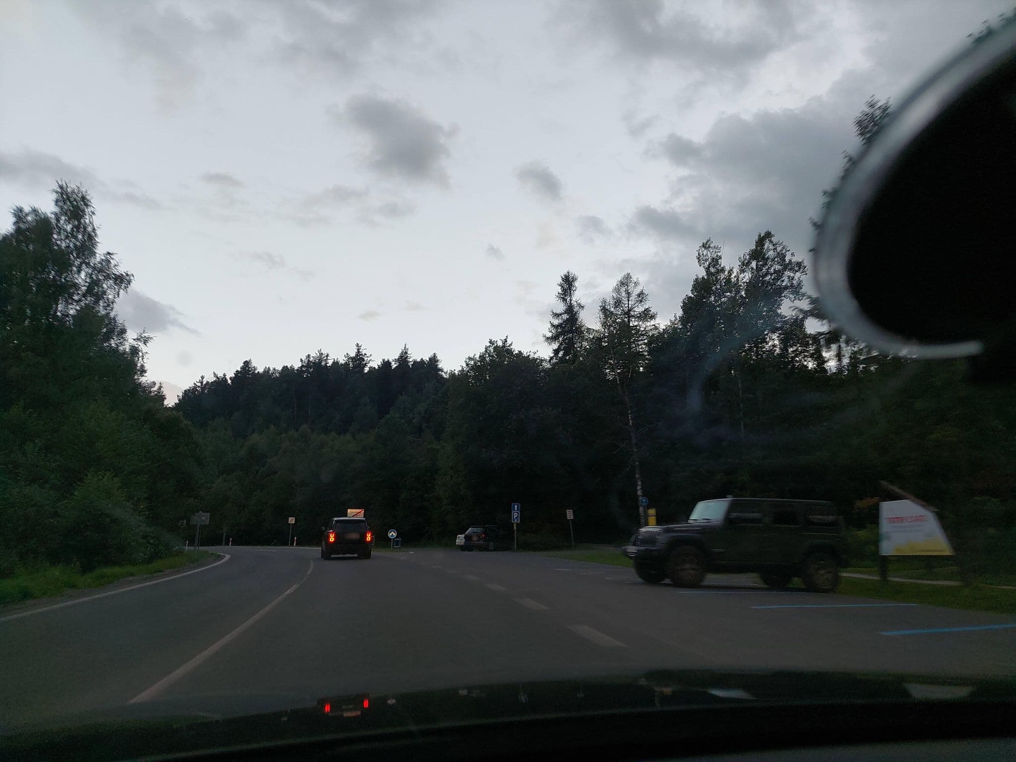 Street view near Vila Bellis, Vysoké Tatry — © Apirnus (CC BY-SA · Mapillary)