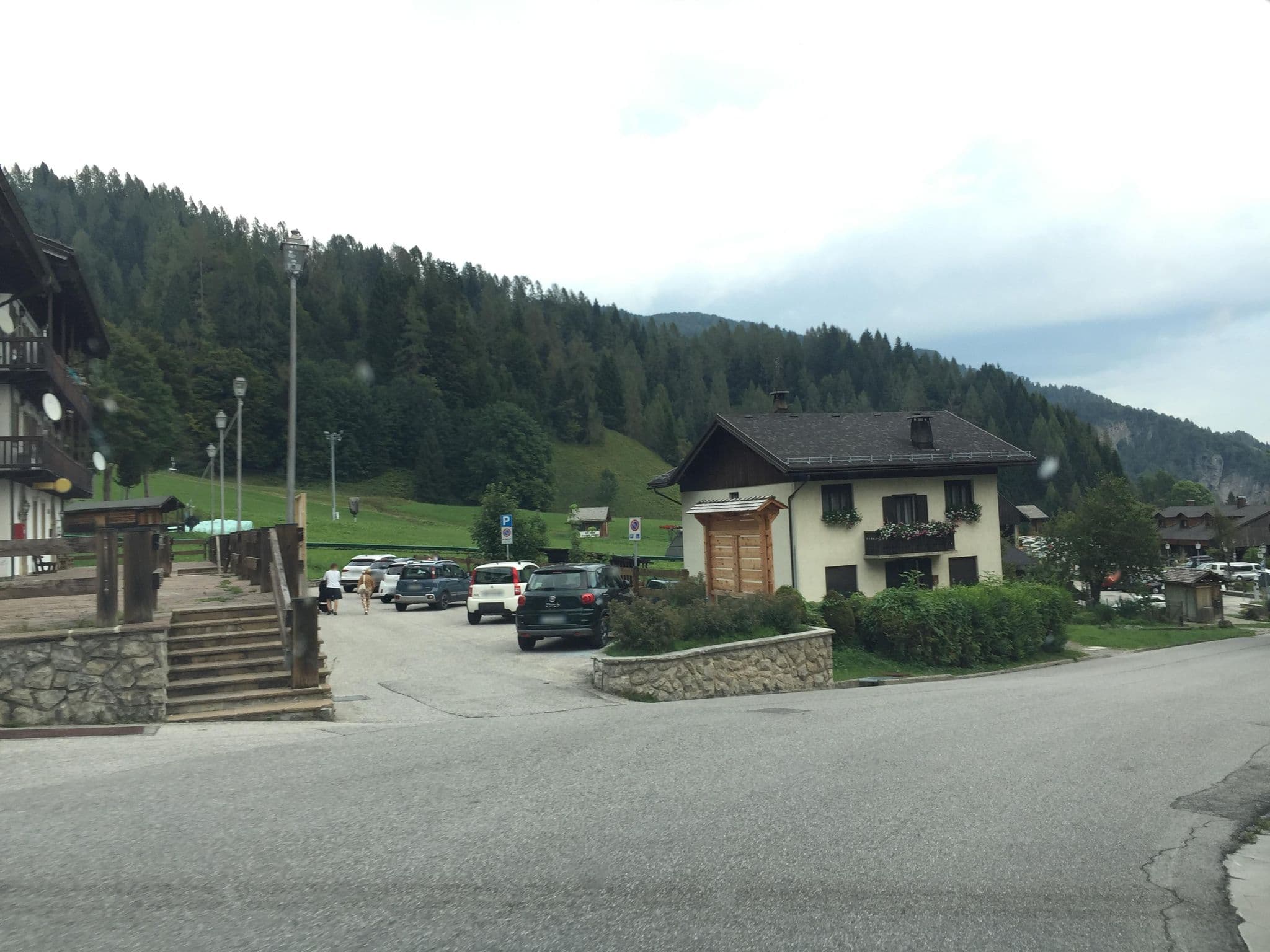 Street view near Sune di Petris Loris & C. SNC, Prato Carnico — © igorzo (CC BY-SA · Mapillary)