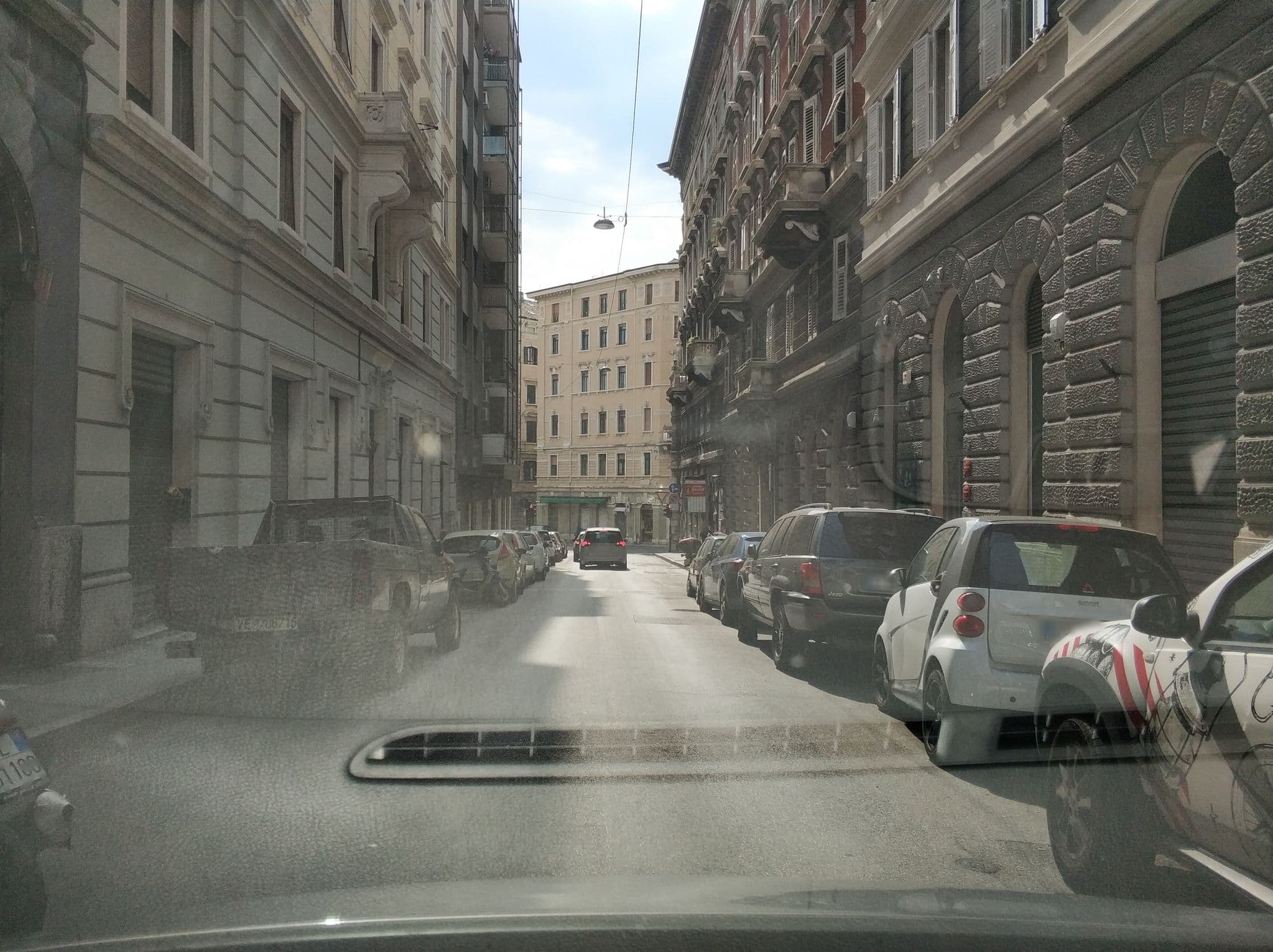 Street view near B&B Guerrero Jr, Trieste — © canfe (CC BY-SA · Mapillary)